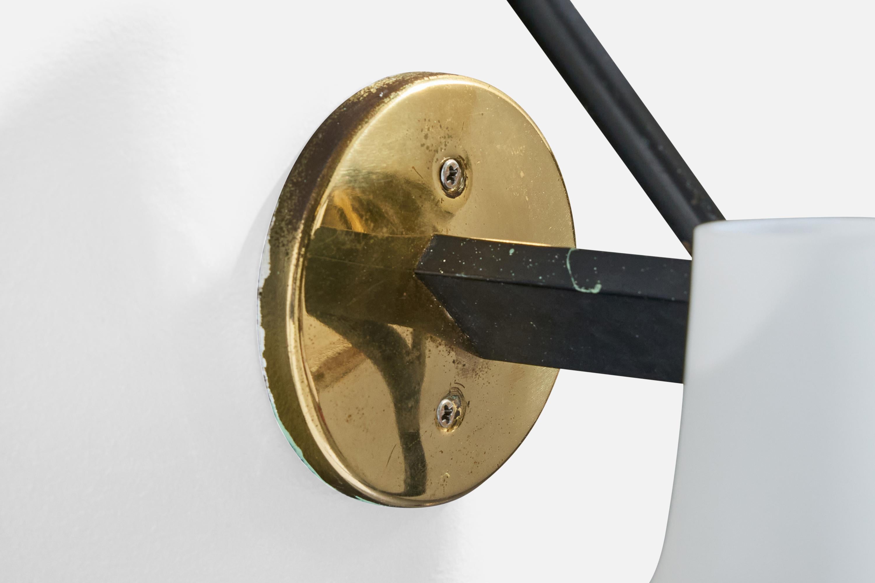 Stilnovo, Wandleuchten, Messing, Metall, Glas, Italien, 1950 im Angebot 2