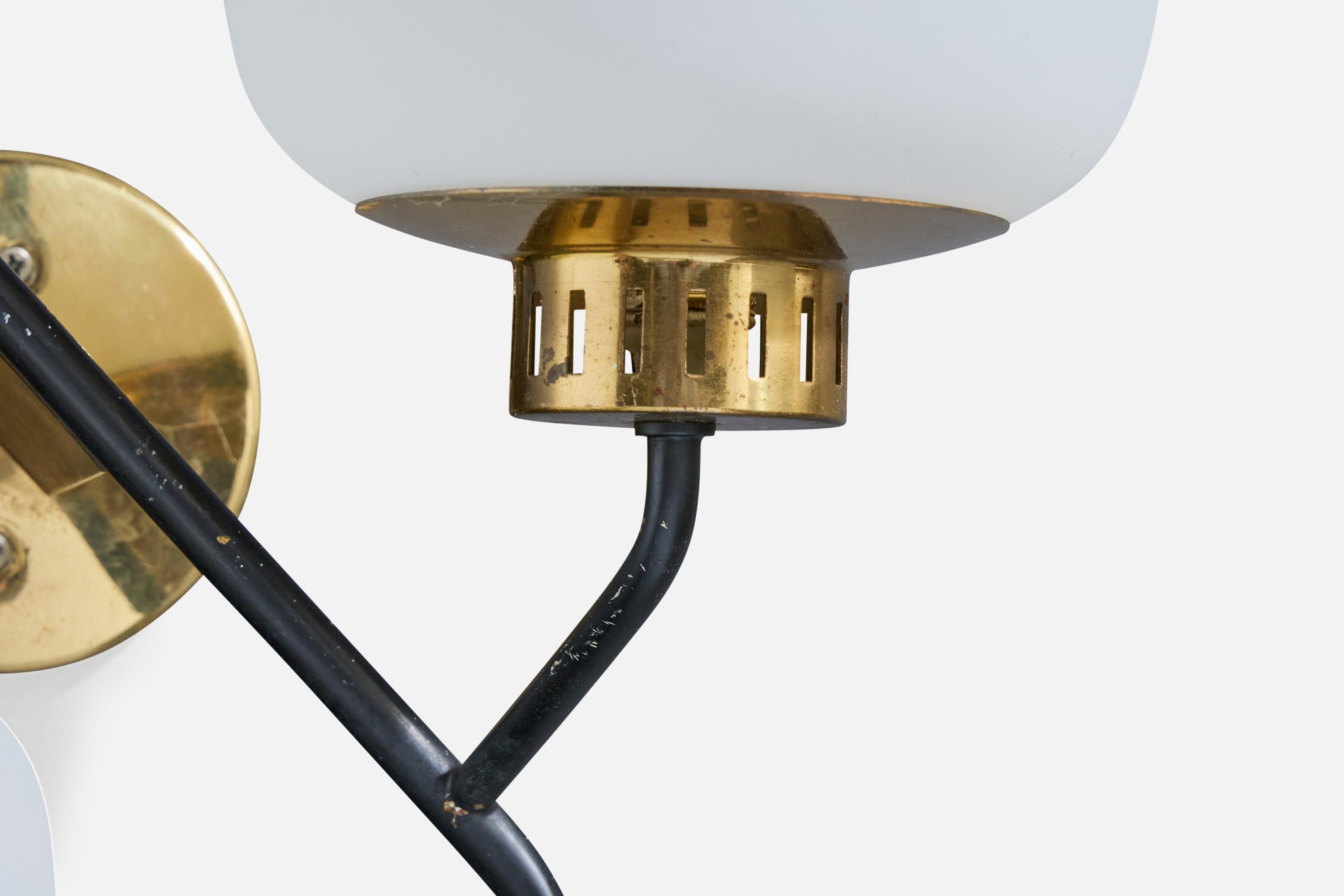 Stilnovo, Wandleuchten, Messing, Metall, Glas, Italien, 1950 im Angebot 3