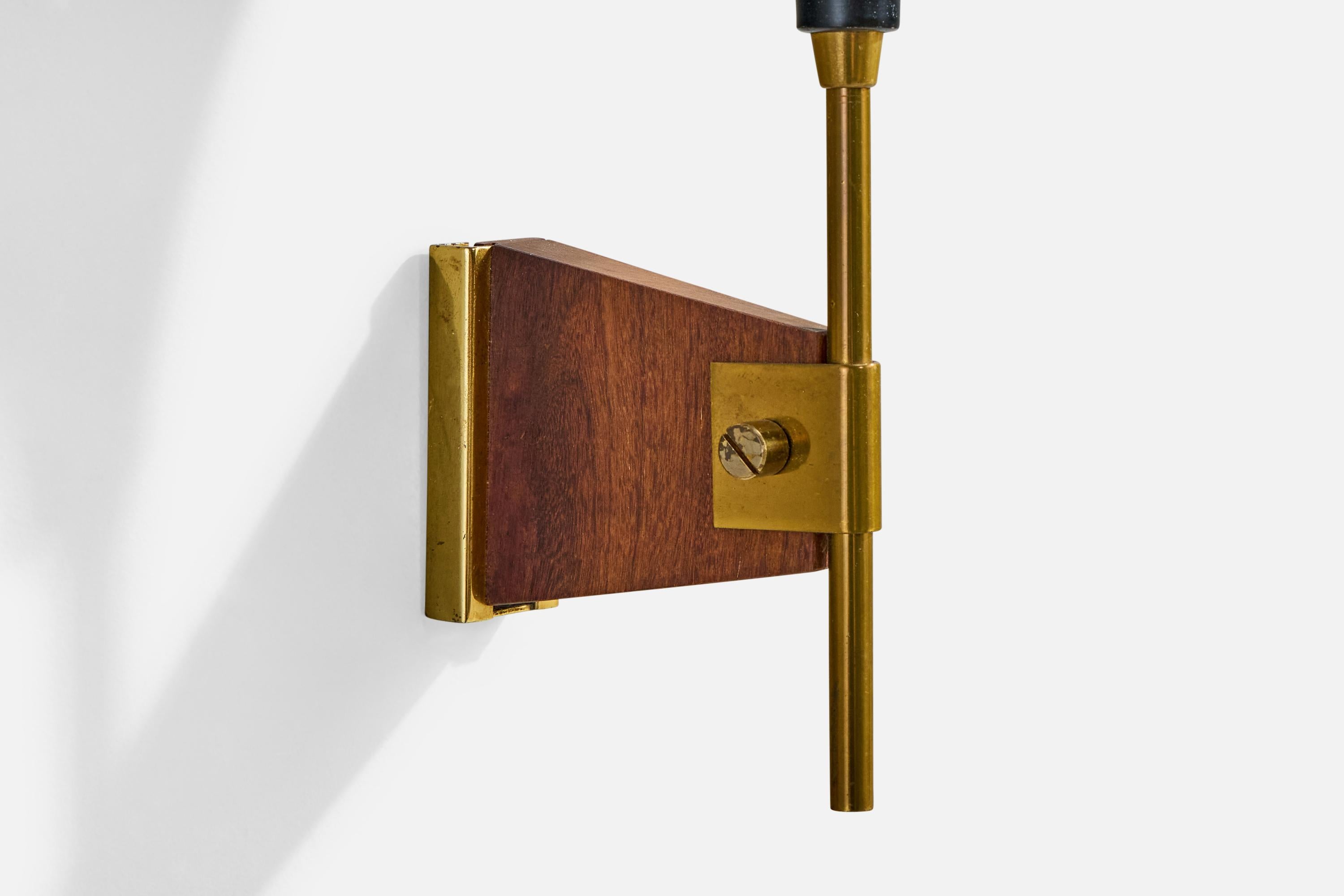 Metà XX secolo Stilnovo, Applique, Ottone, Teak, Metallo, Vetro, Italia, anni '50 in vendita