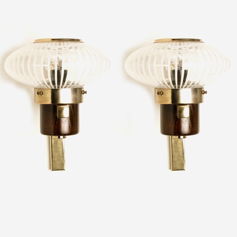 Mid-20th Century Stilnovo Wall Lights Wood Striped Glass Brass, 1960 For Sale