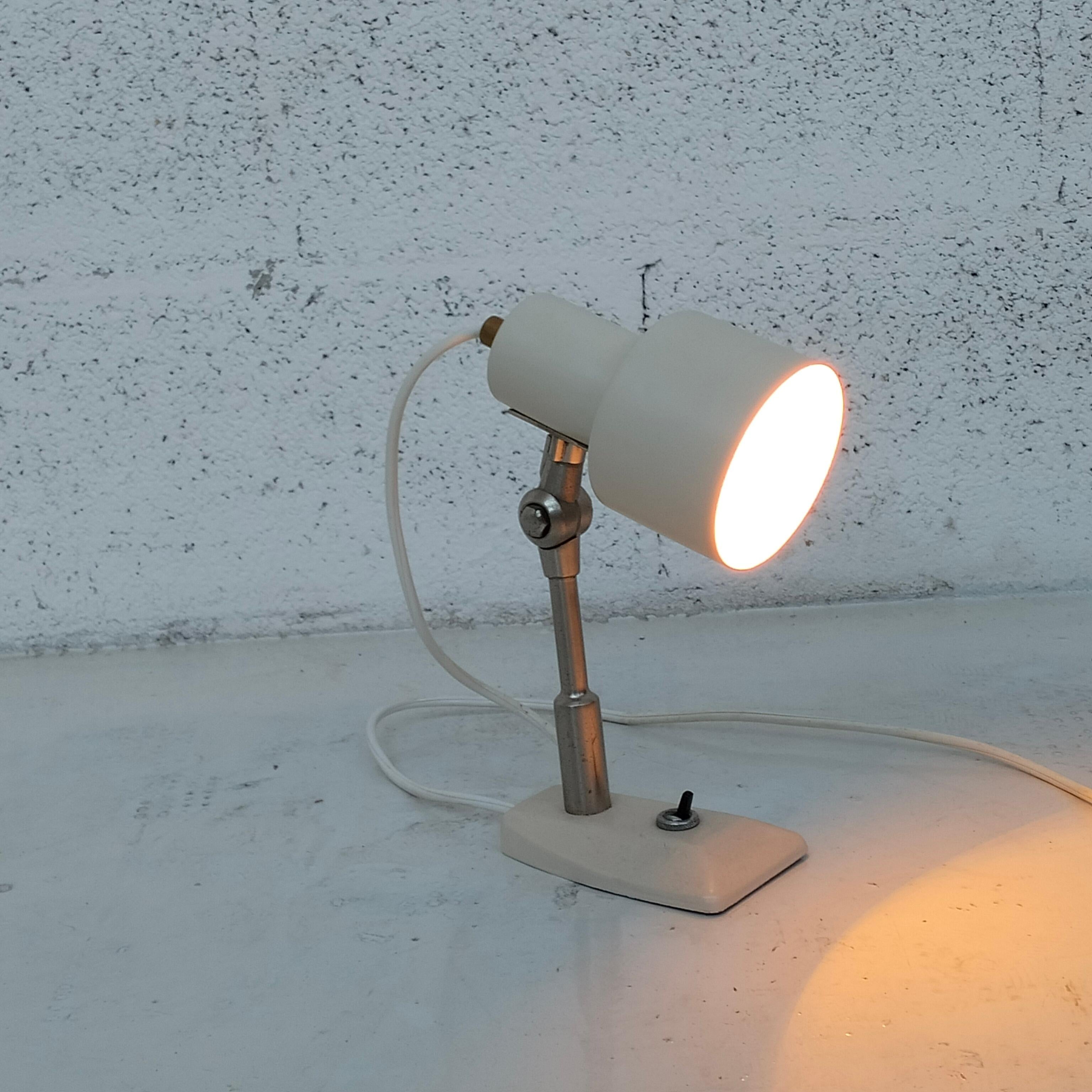 Mid-Century Modern Stilnovo Wall or Table Adjustable Lamp For Sale
