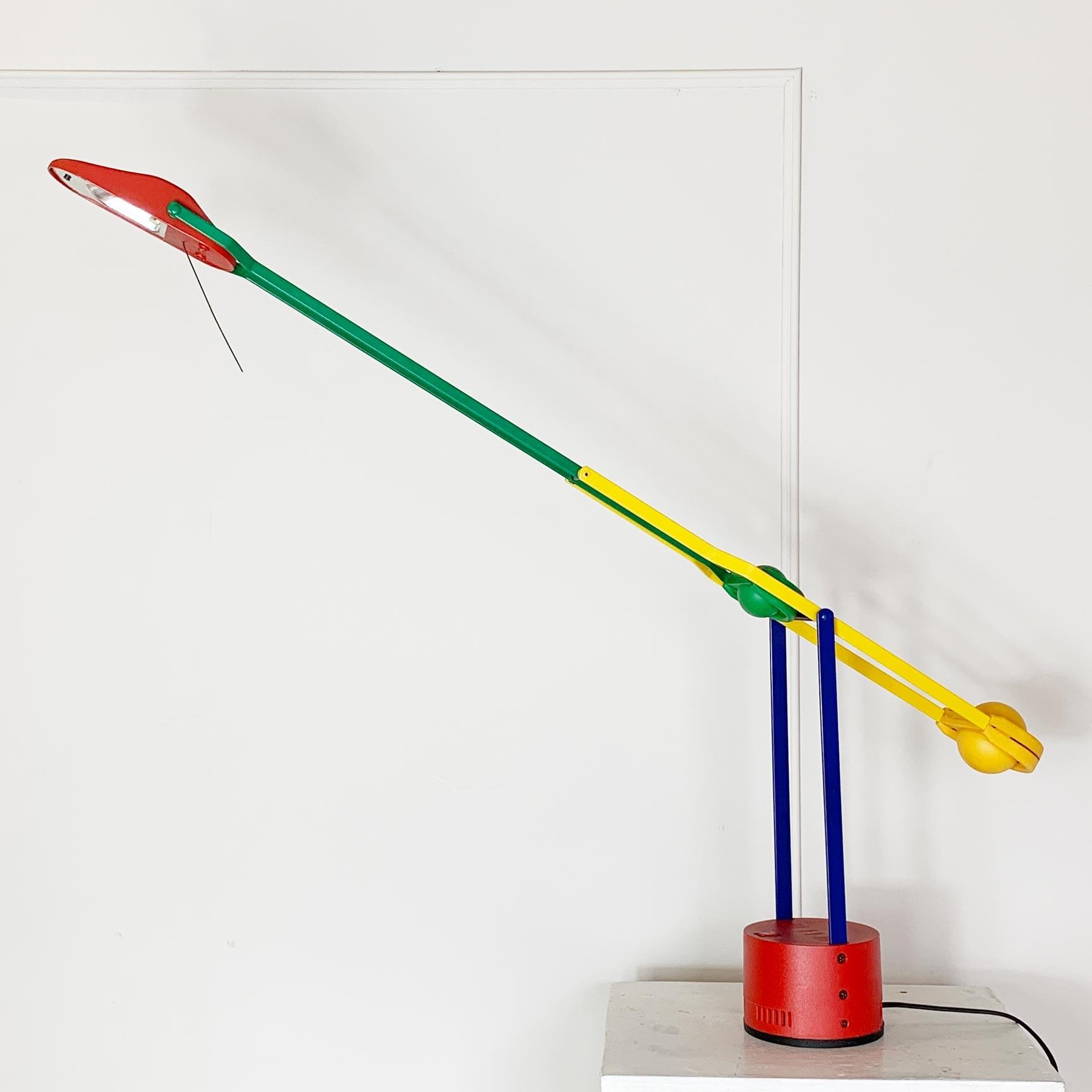 Stilplast Memphis Desk Lamp 1980s Red, Green, Yellow, Blue In Good Condition In Hastings, GB