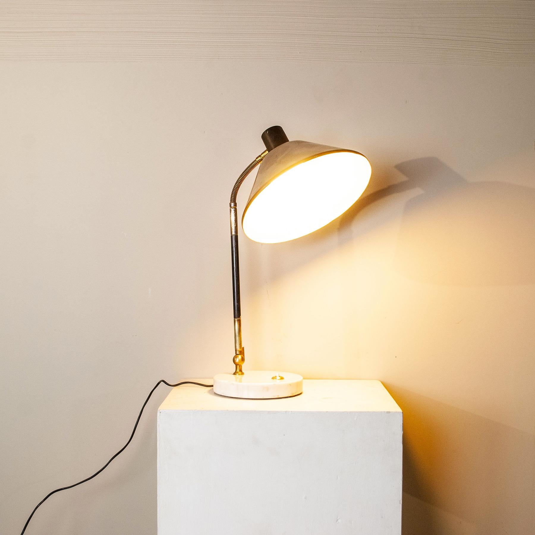 Italiano Lampada da tavolo Stilux Italia Mid Century Anni 50 in vendita