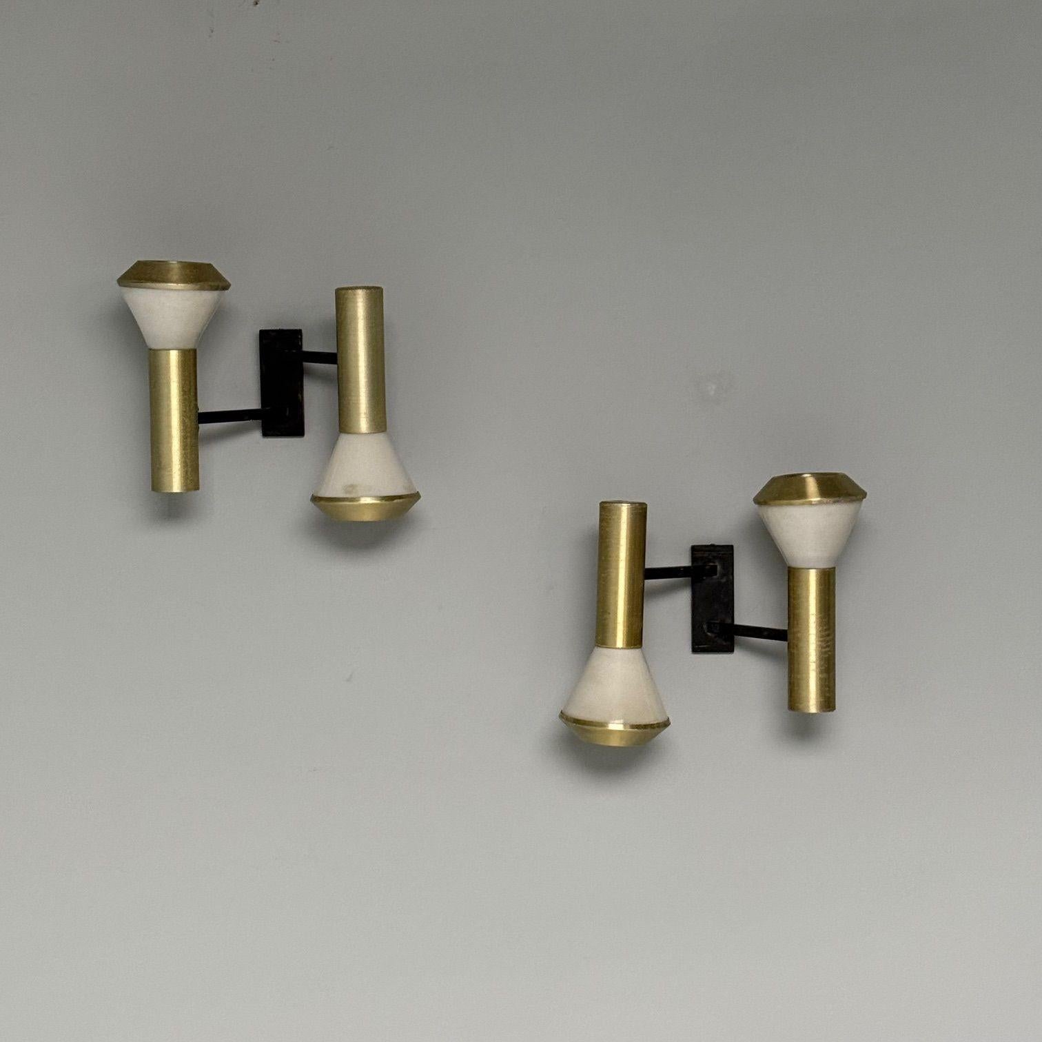 Stilux, Italian Mid-Century Modern, Wall Sconces, Brass, Aluminum, Italy, 1960s In Good Condition For Sale In Manhasset, NY