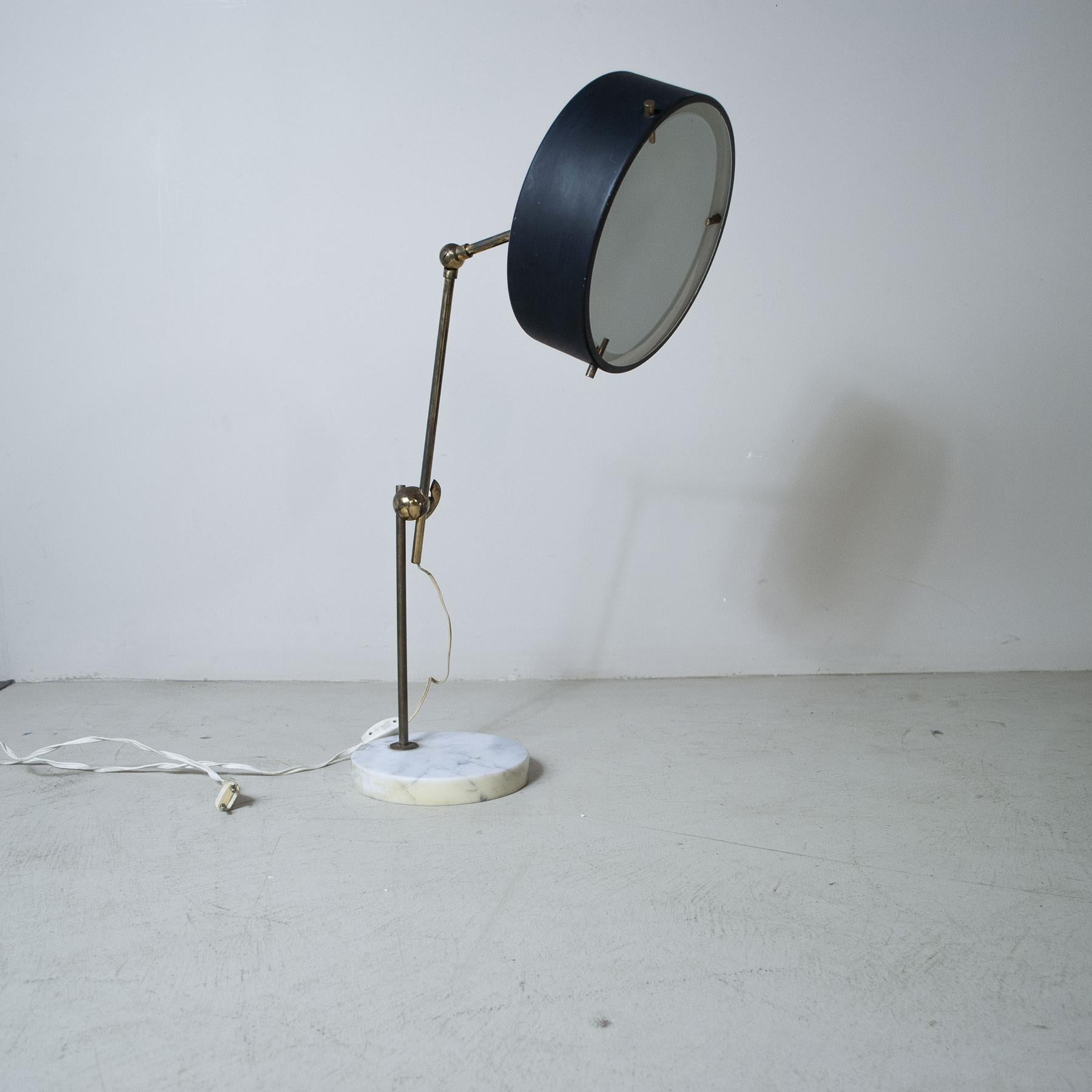 Lampe de table italienne Stilux du milieu du siècle dernier des années 50 Bon état - En vente à bari, IT