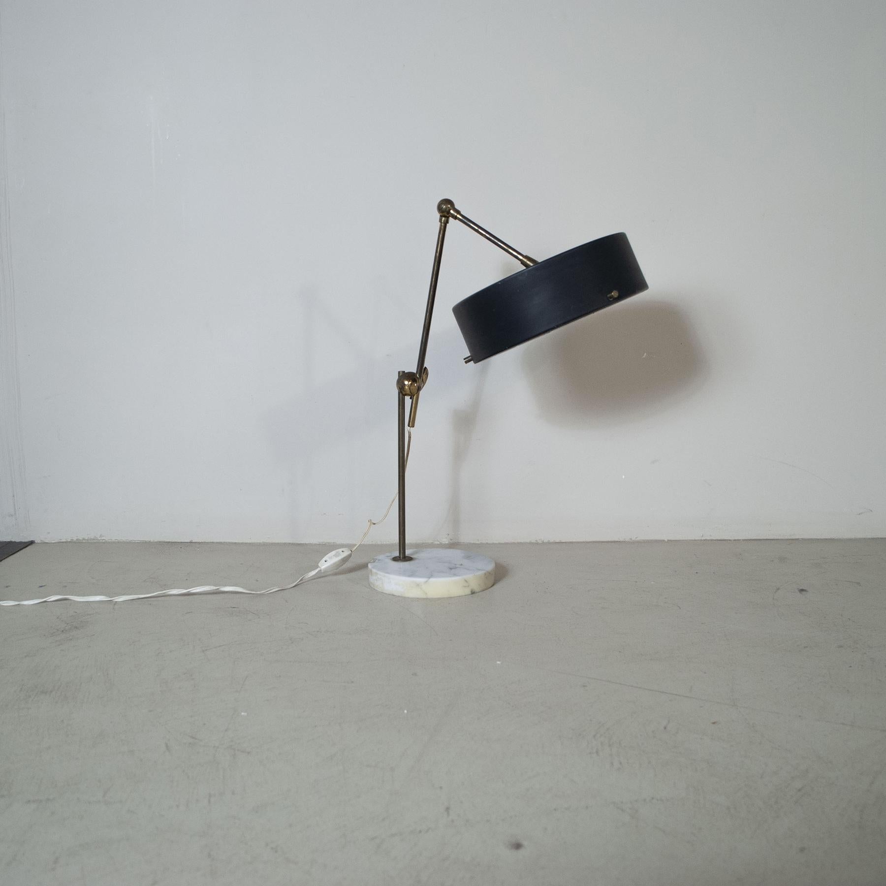 Lampe de table italienne Stilux du milieu du siècle dernier des années 50 en vente 3