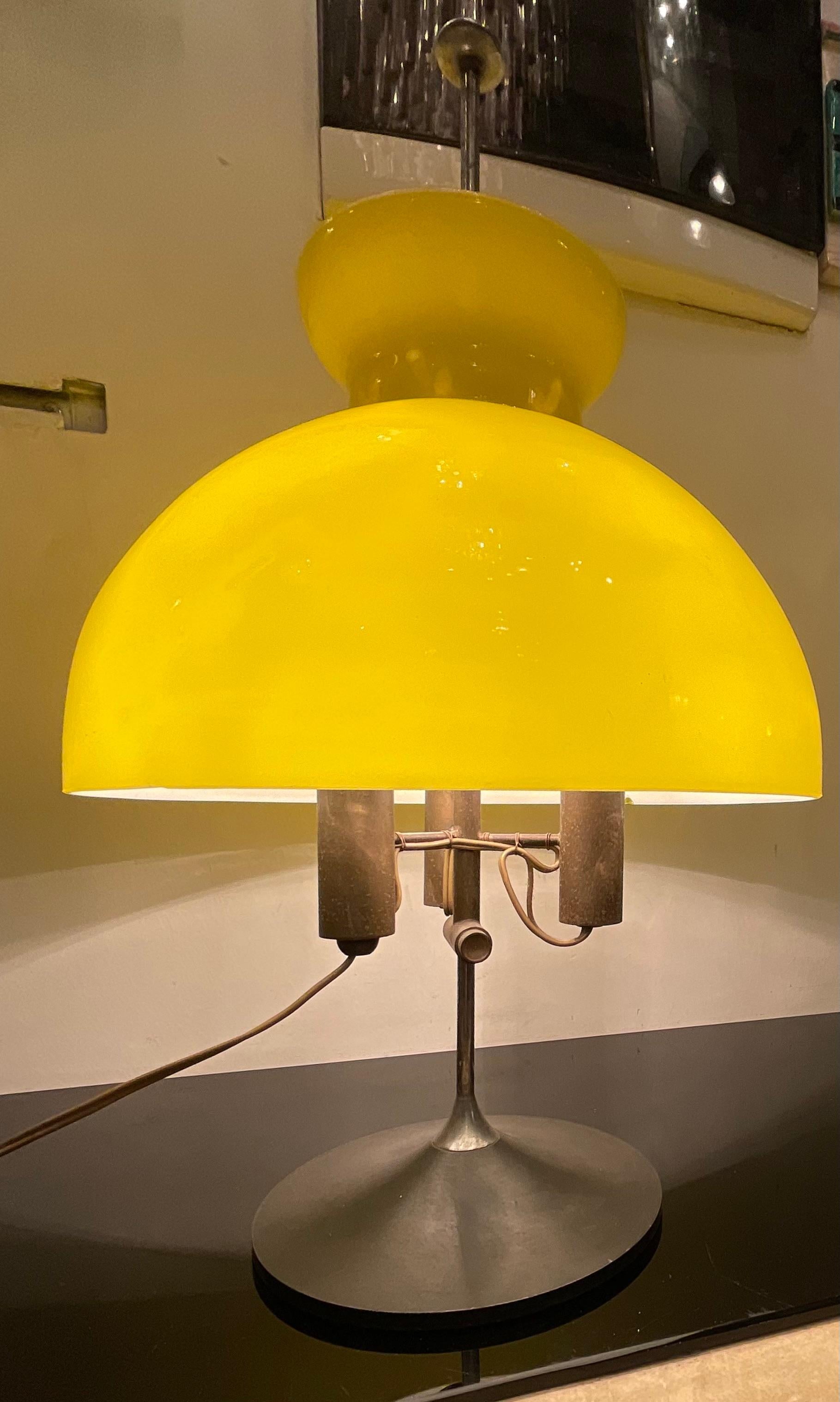 Stilux - murano yellow glass table lamp - 1950s For Sale 1