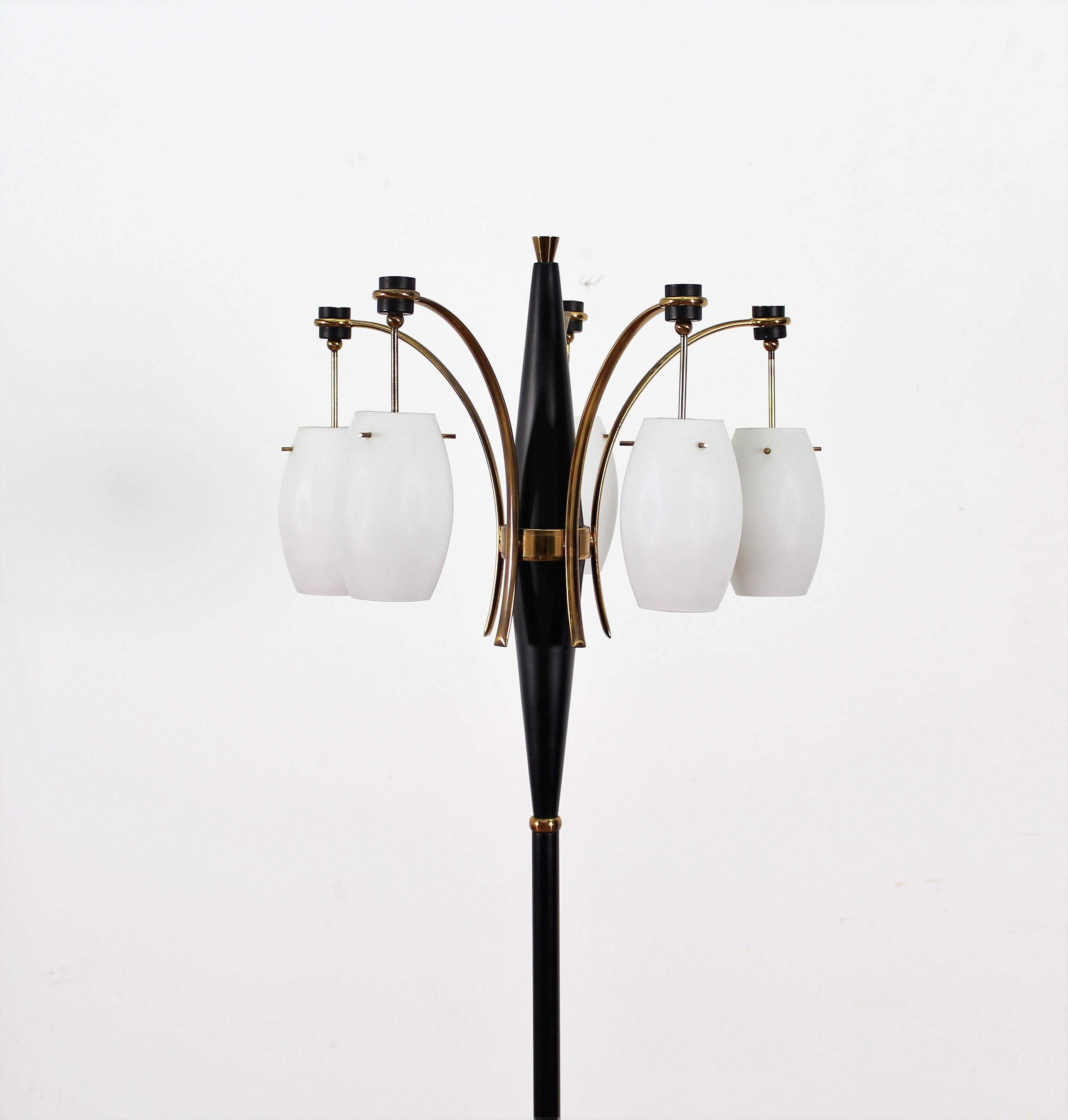  Stilux Mid-Century  Metal Floor Lamp , White Opaline glass , Italy 1960's In Good Condition In Palermo, IT