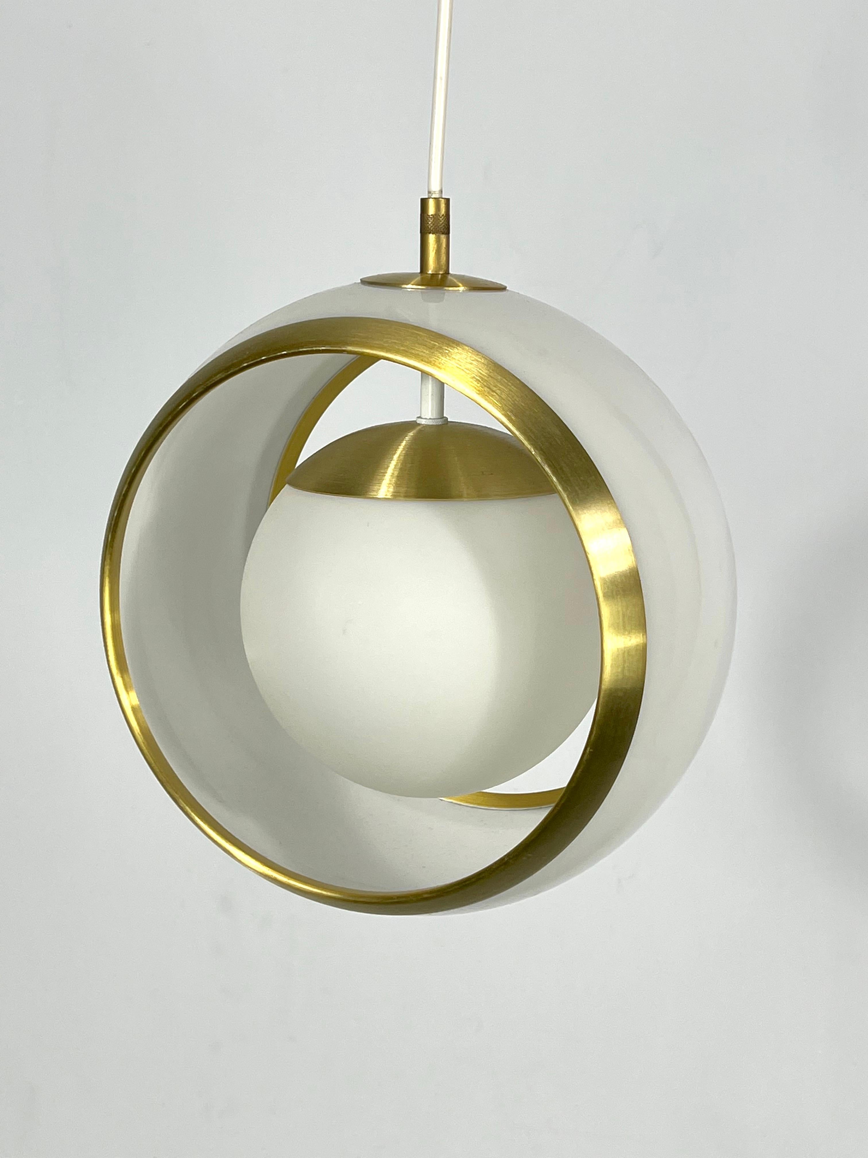 Stilux Milano, Gilded Aluminum, Opaline and Perspex Pendant, Italy, 1960s For Sale 1