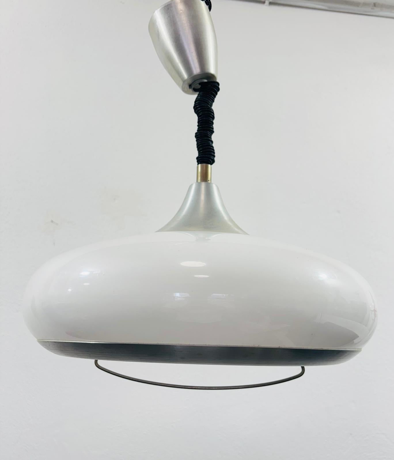 Late 20th Century Stilux Milano Lampada a sospensione Space Age 1970’s in vendita