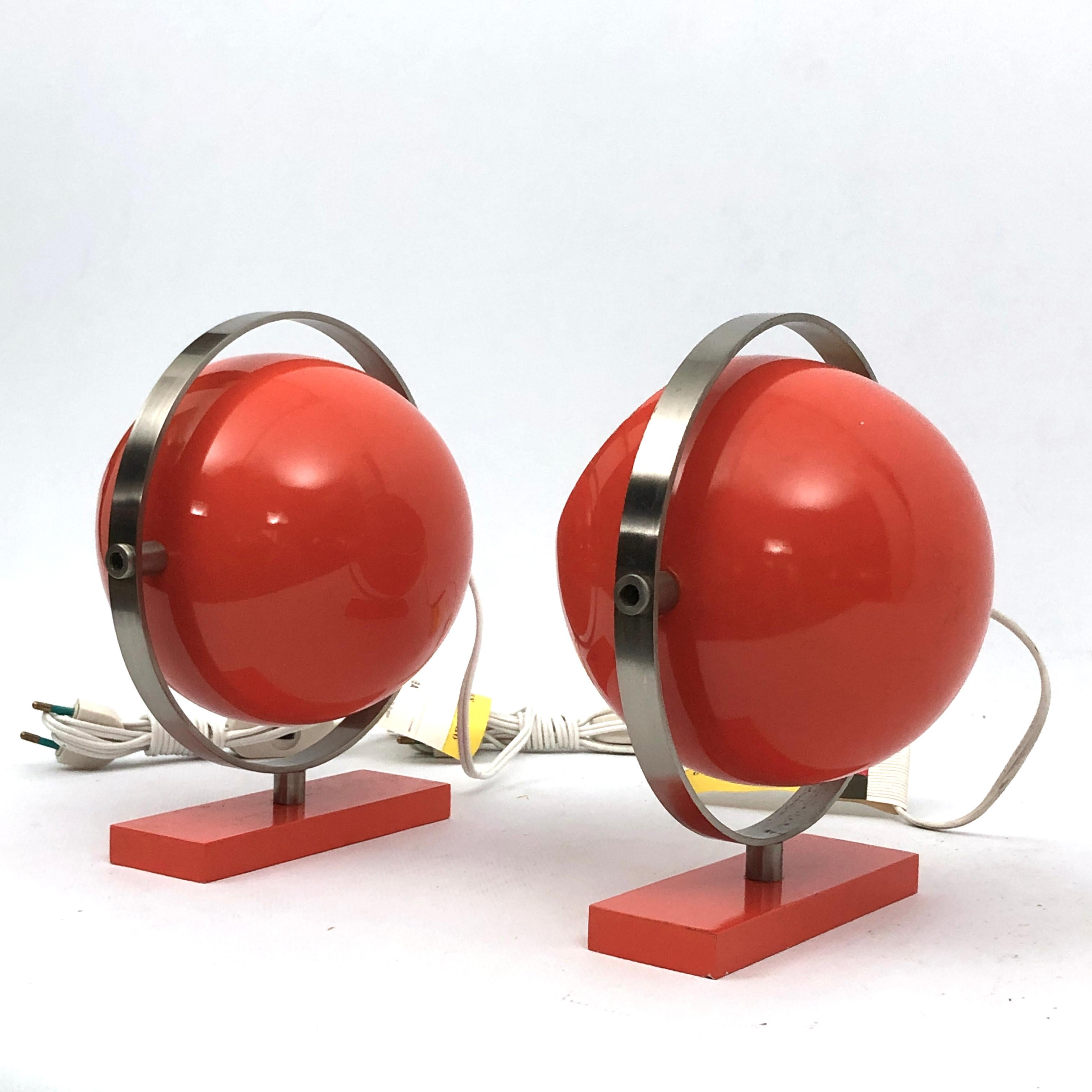 Stilux Milano Model Saba, Rare Orange Globe Table Lamps from 60s. Set of Two For Sale 6