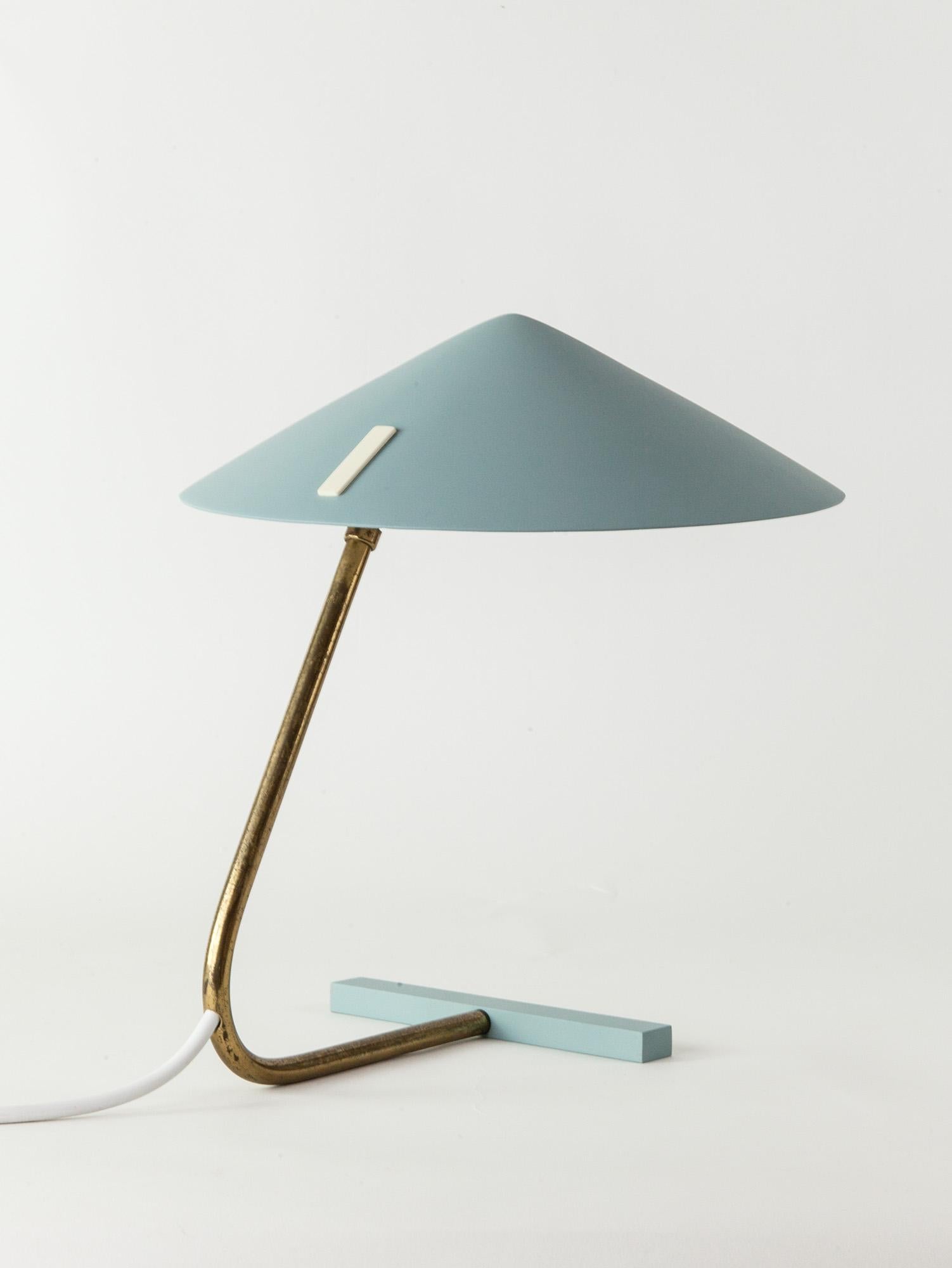 Modernistische Stilux Milano-Tischlampe, Italien, 1950er Jahre  im Zustand „Gut“ im Angebot in PRESTON, AU