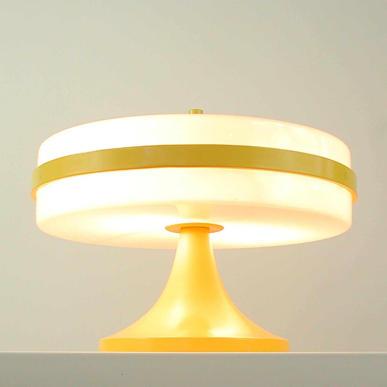 Stilux Milano Pop Art Yellow and White Table Lamp For Sale 5