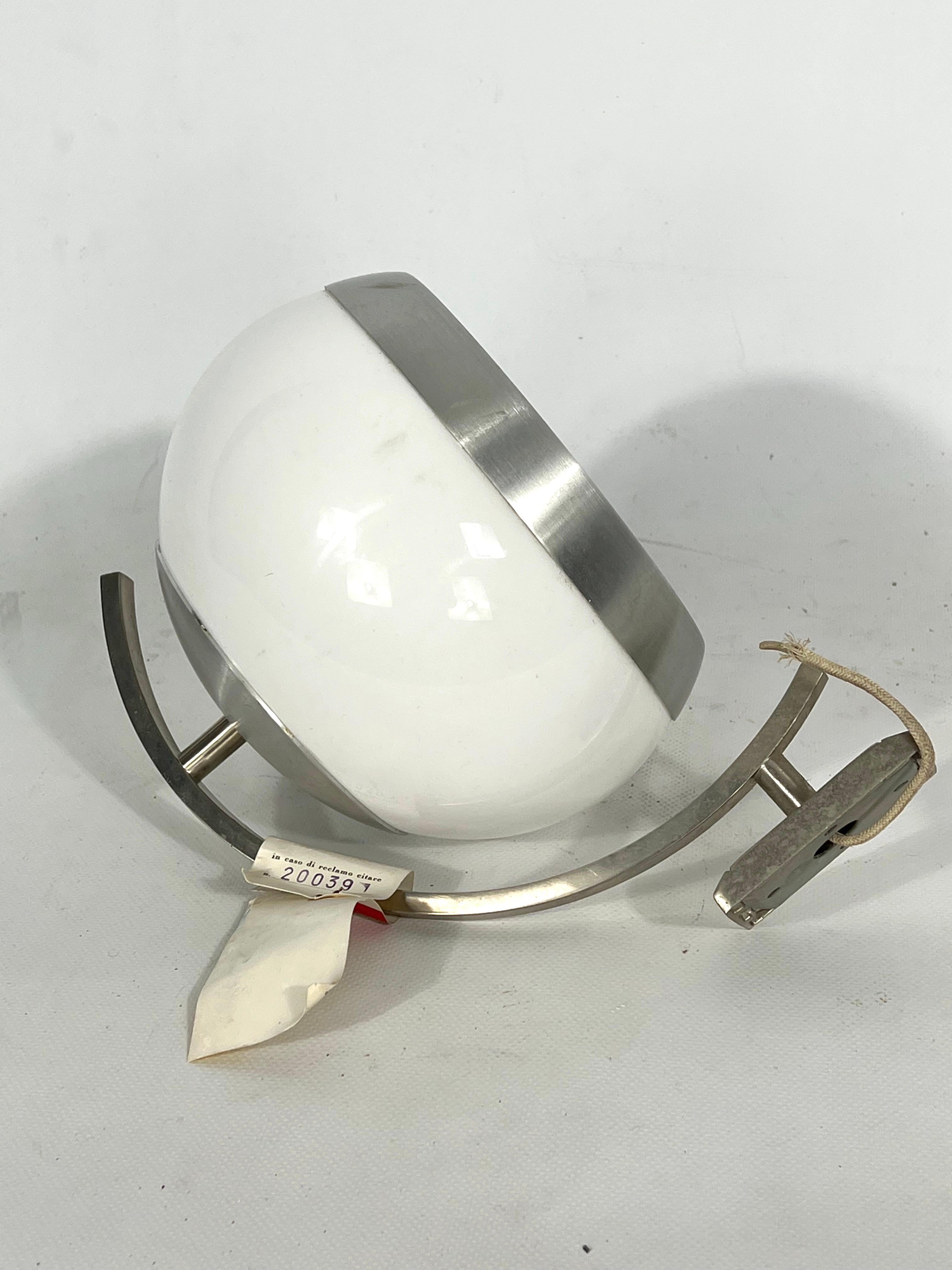 Stilux Milano, Single Aluminum and Perspex Wall Lamp Model Sila, Italy 1960s For Sale 1