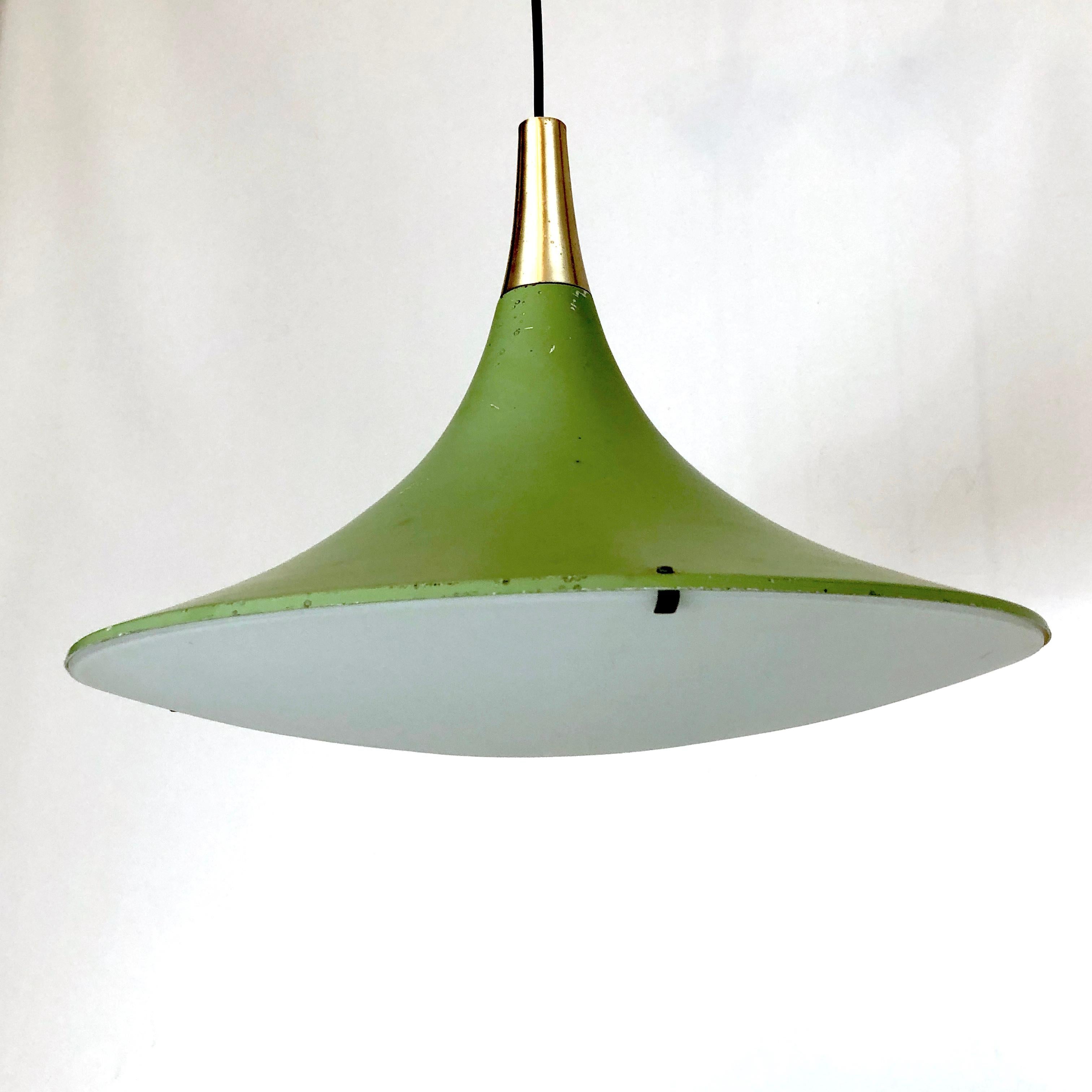 Stilux Milano, Vintage green hanging lamp from 60s For Sale 1