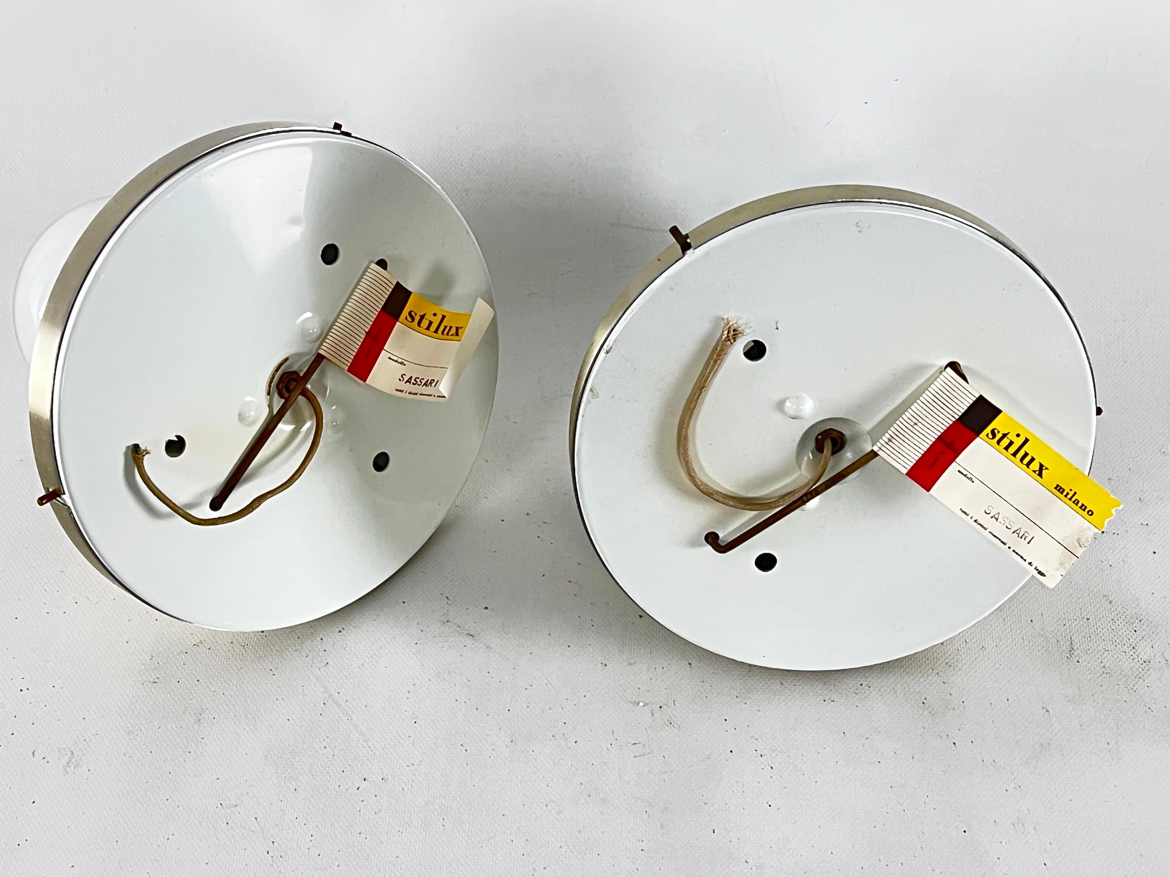 Stilux Milano, Vintage Round Gilded Aluminum Wall Lamps from 1960s. Set of 2 For Sale 2