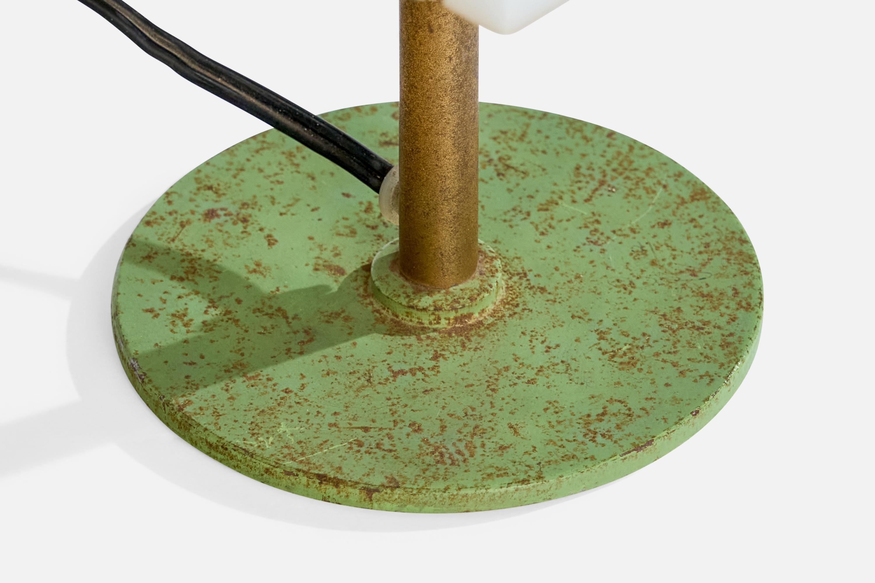Stilux, Table Lamp, Brass, Metal, Acrylic, Italy, 1960s For Sale 3