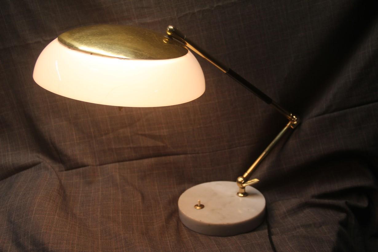 Stilux Table Lamp Plexiglass Brass Marble Gold Midcentury Italian Design, 1960 In Good Condition For Sale In Palermo, Sicily