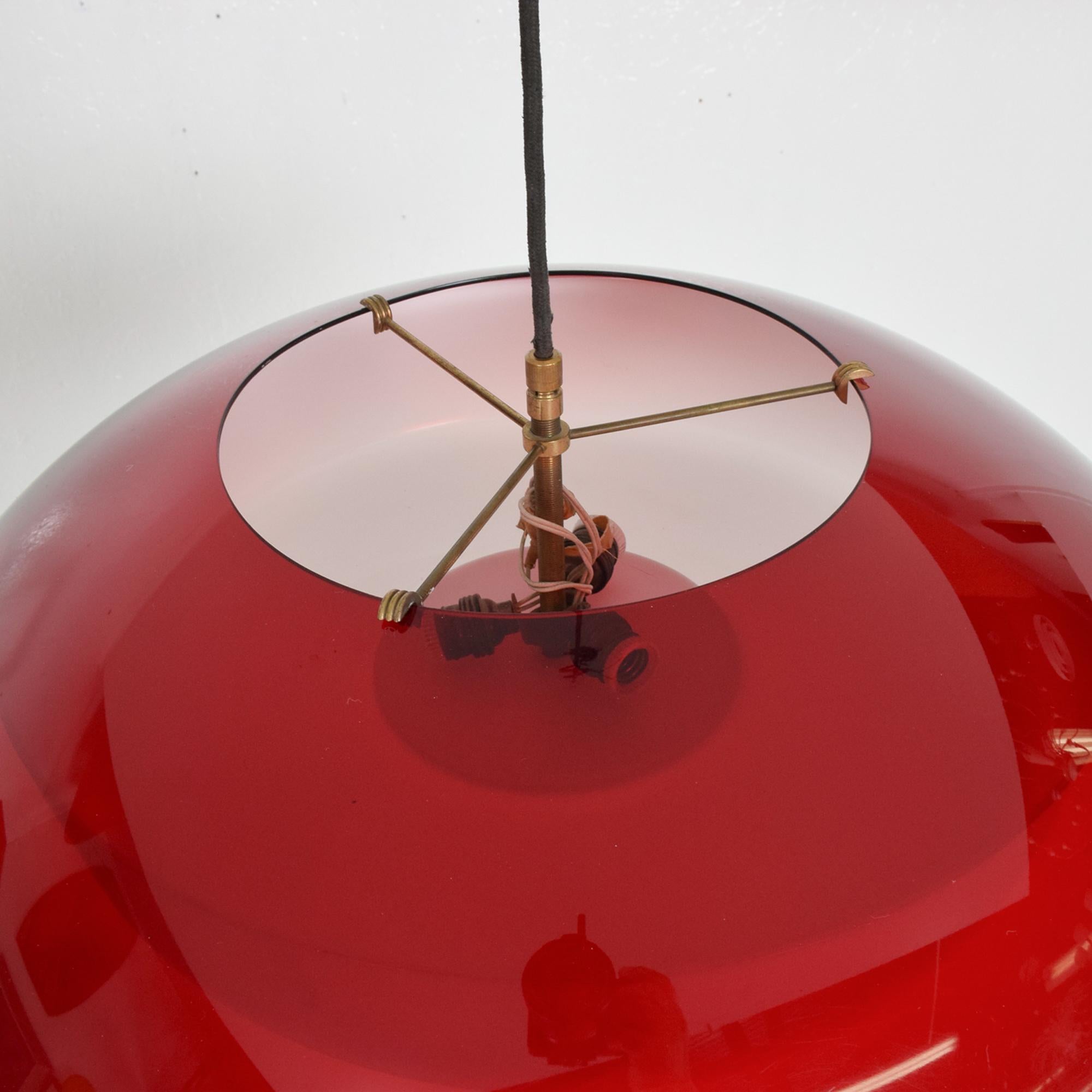 Stilux White and Red Molded Plexiglass Pendant Ceiling Lamp, 1960s, Milan, Italy In Good Condition In Chula Vista, CA