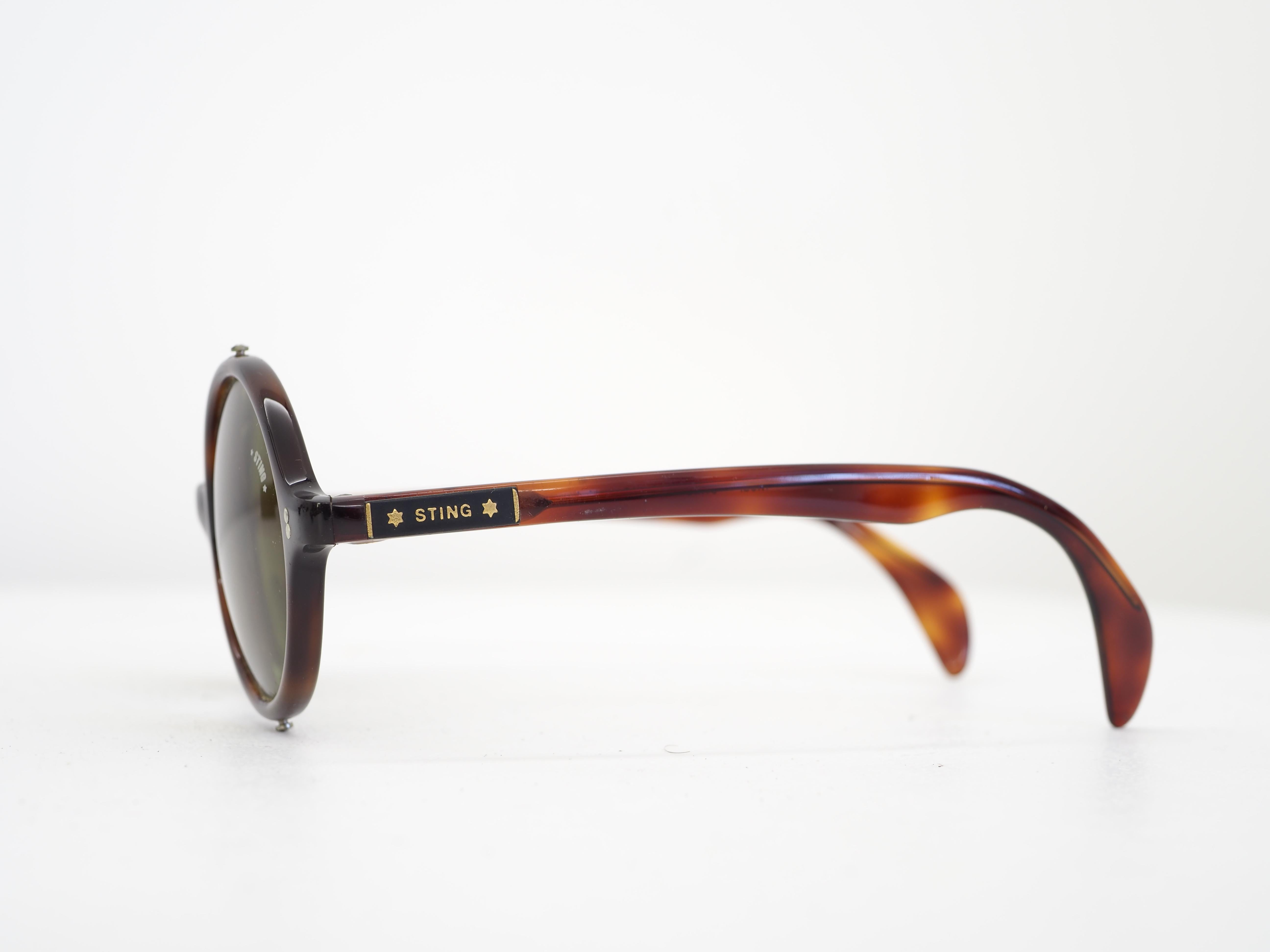 Women's or Men's Sting brown sunglasses For Sale