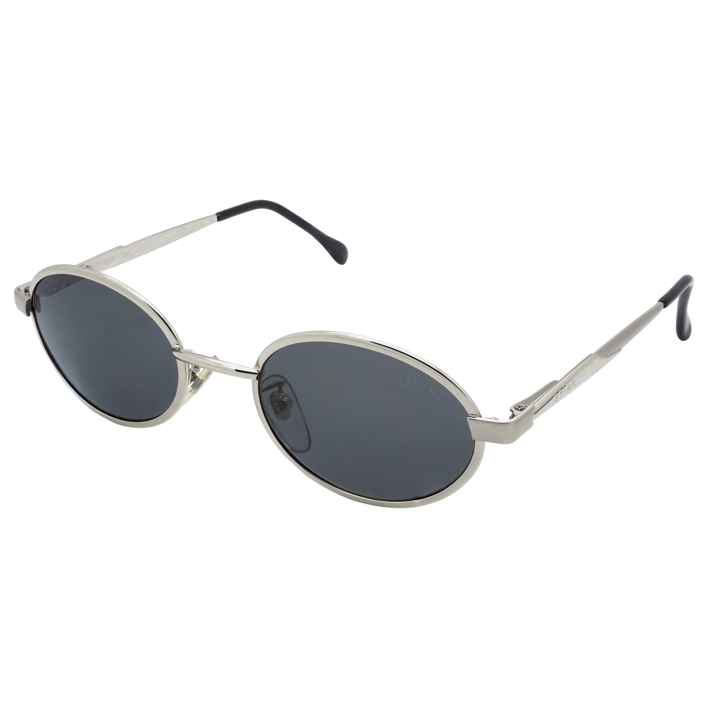 Sting round vintage sunglasses spring hinges For Sale