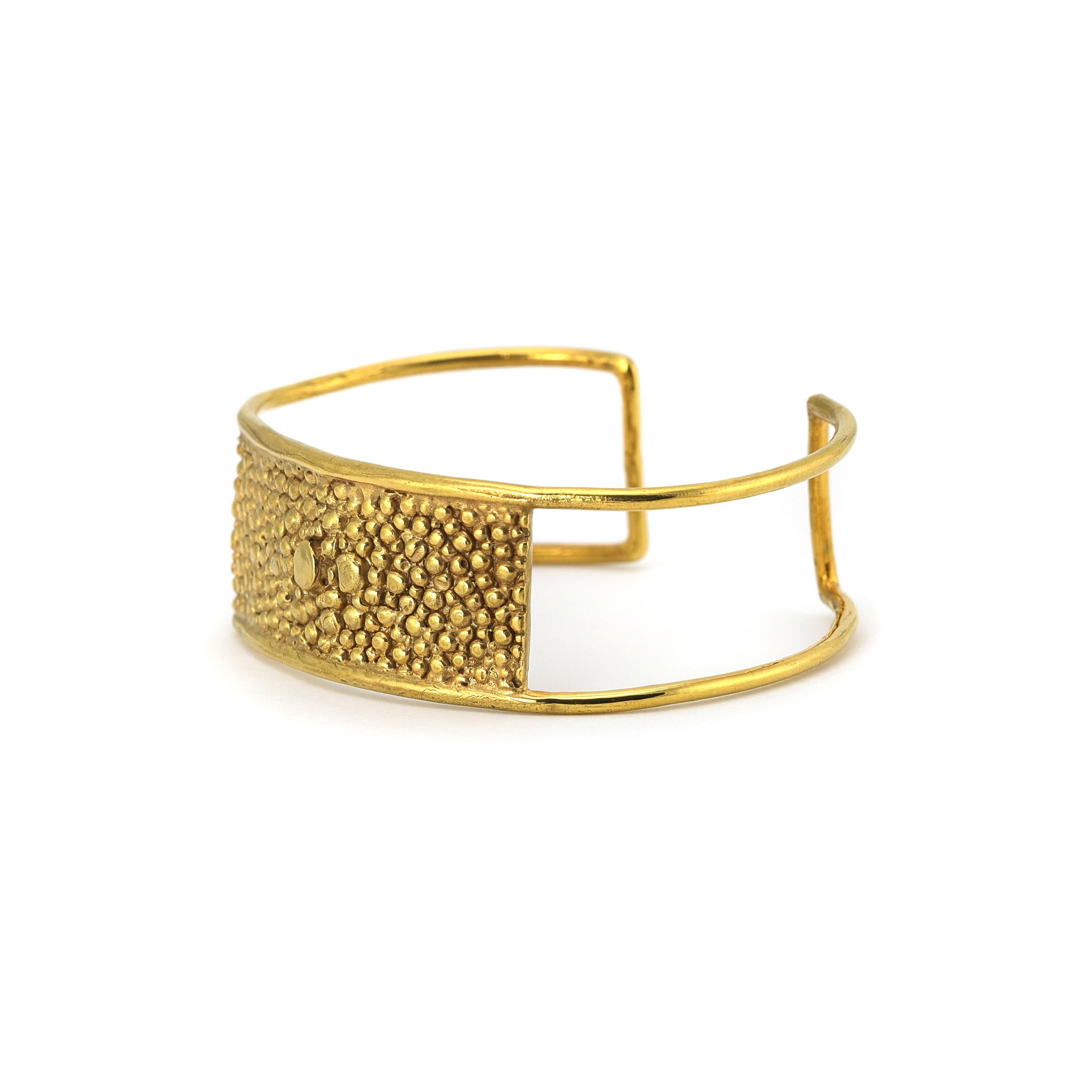 Stingray Bar Cuff bracelet featuring texture from stingray skin applied to metal.

Designed and created in New York by Lauren Newton.

Lauren Newton Jewelry is an exclusive jewelry brand designed and crafted by Lauren Newton. 
While Lauren has