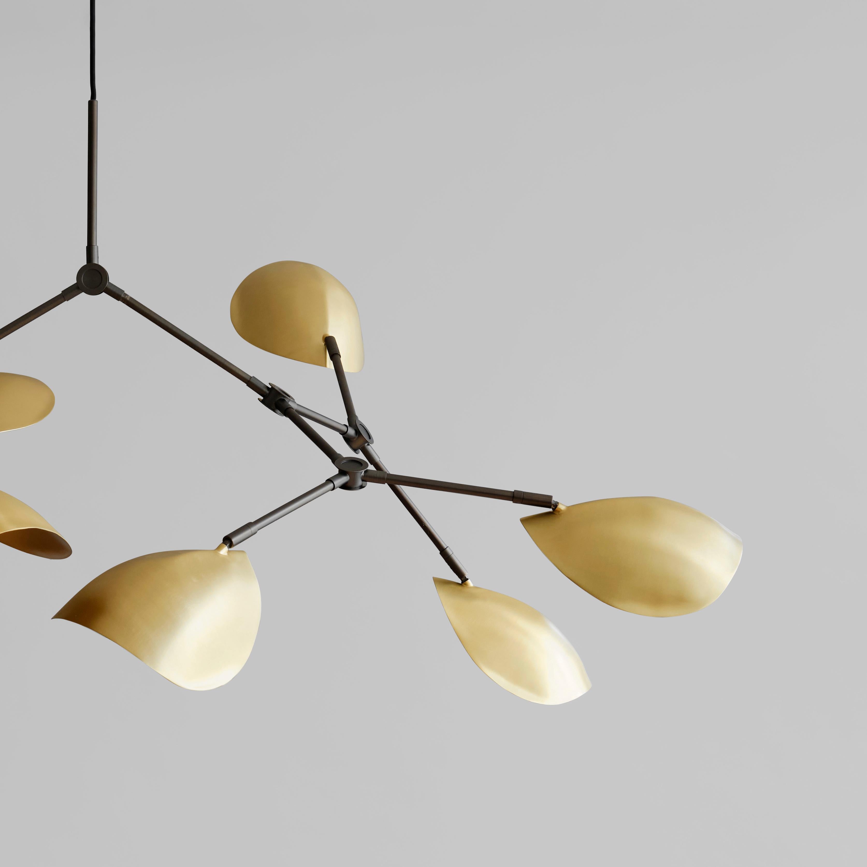 Stingray chandelier brass by 101 Copenhagen
Designed by Kristian Sofus Hansen & Tommy Hyldahl.
Dimensions: L 200 x W 155 x H 88 cm
Materials: brass
Lampshade & Ceiling cup: 100% Iron, with plated Brass finish
Pipes & attachment parts are made
