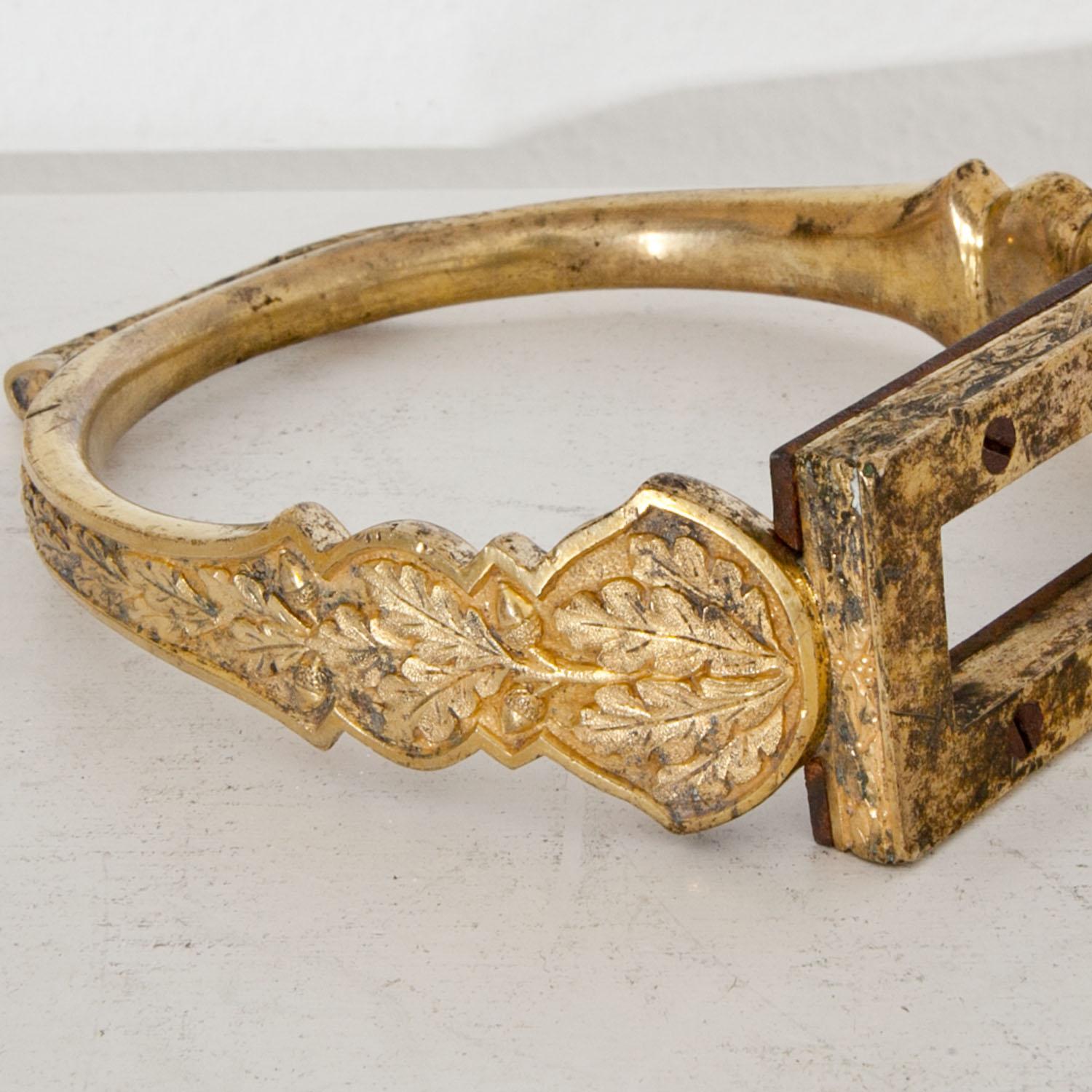 Gilt bronze Stirrup with oak leaves on the arch, ending in a rectangular pierced tread. Very beautiful, can be used as desk dekoration or as paperweight. See similar items: Works of Art from Houghton, Christie’s London 1994, p. 42 and Important