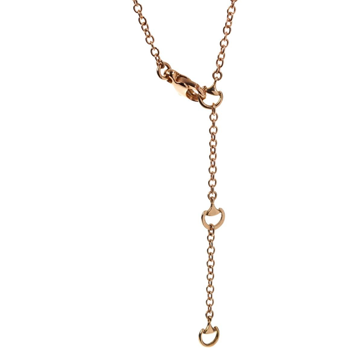 gold stirrup necklace