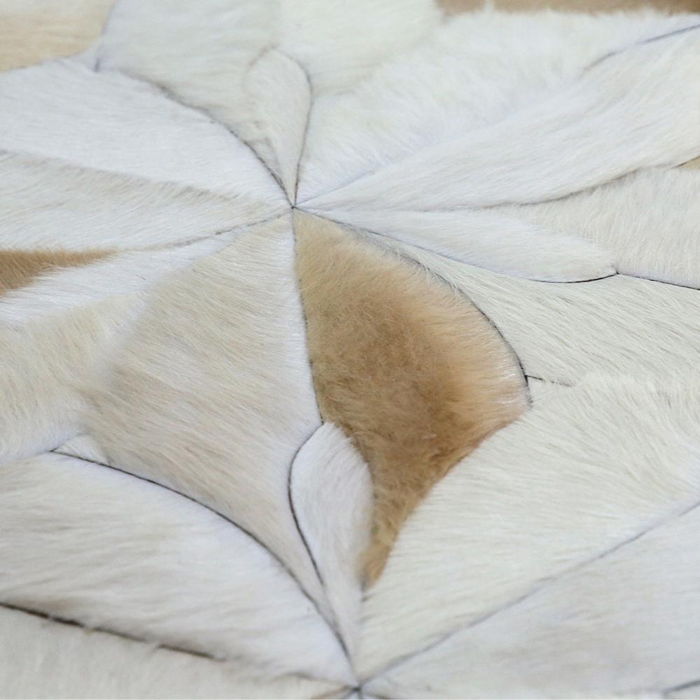 Stitch weniger anpassbar Rindsleder Creme Flores Bereich Teppich XXLarge (Pakistanisch) im Angebot