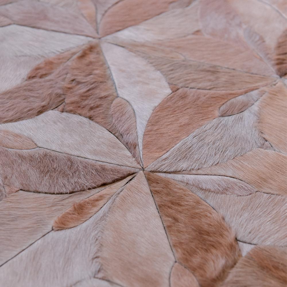 Contemporary Stitch less Customizable Cowhide Pink Clay Flores Area Rug Large For Sale
