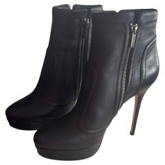 Jimmy Choo ankle boot n39 like new
