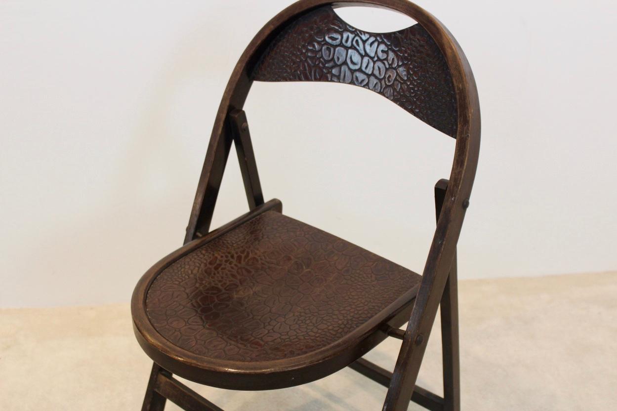 Stock of Solid Wood Bauhaus Folding Chairs with Unique Croco Woodprint, Thonet 3