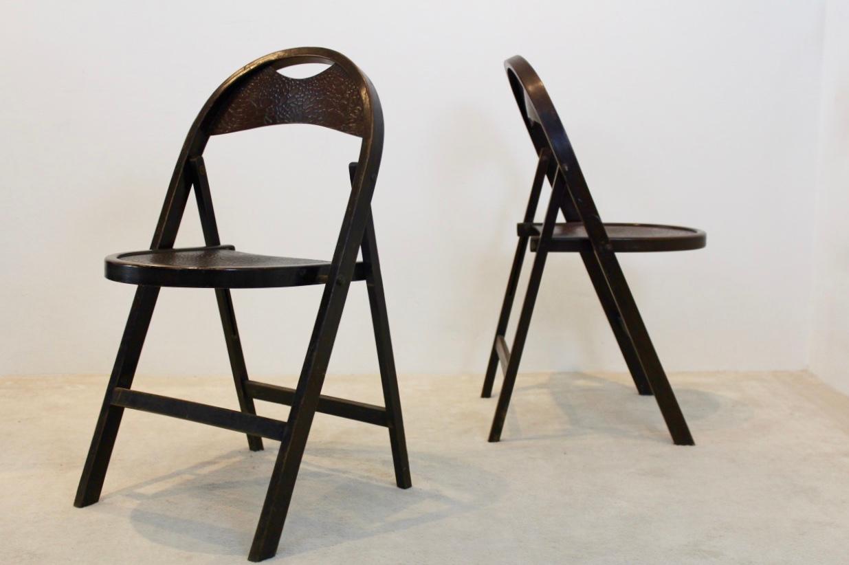 Stock of Solid Wood Bauhaus Folding Chairs with Unique Croco Woodprint, Thonet 1