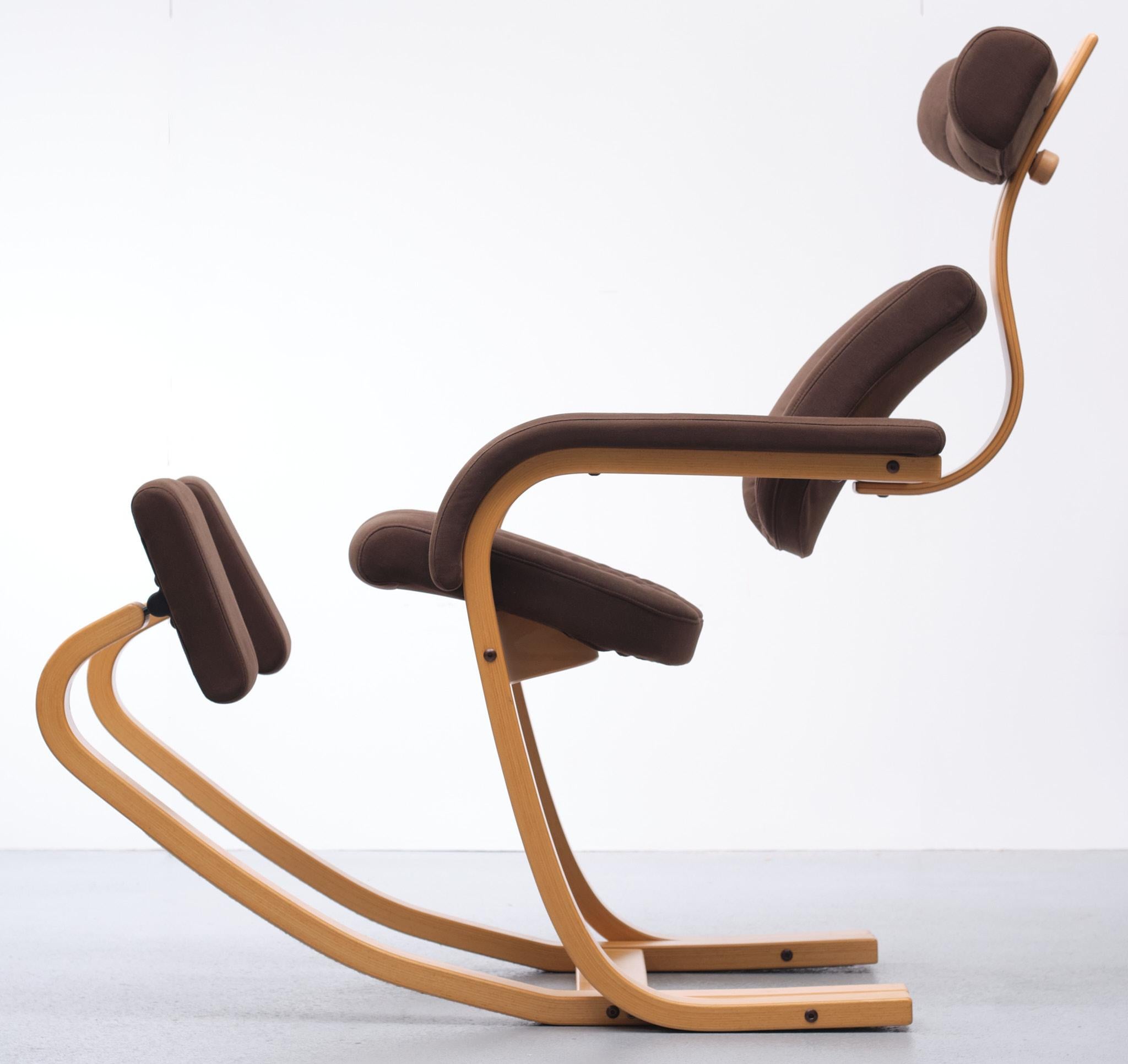 stokke gravity chair