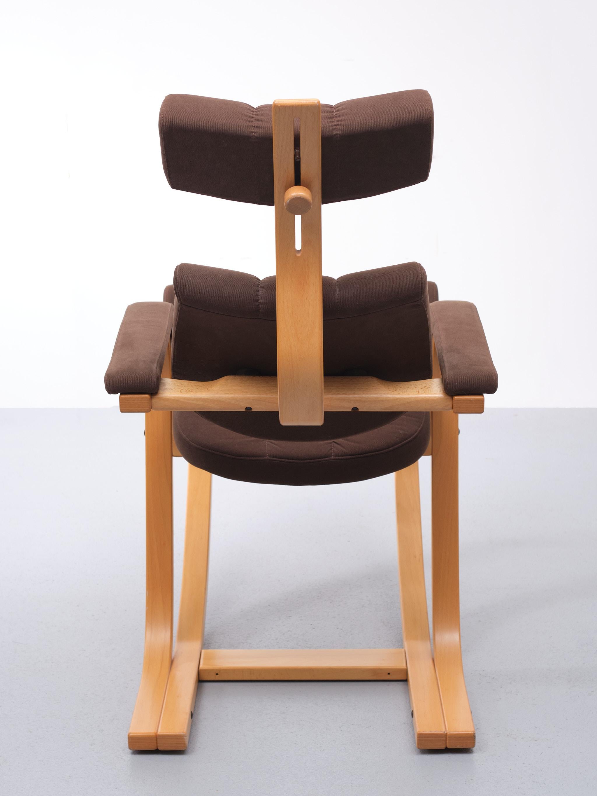 Organic Modern Stokke Duo Balance Ergonomic Rocking Chair Peter Opsvik 1980s