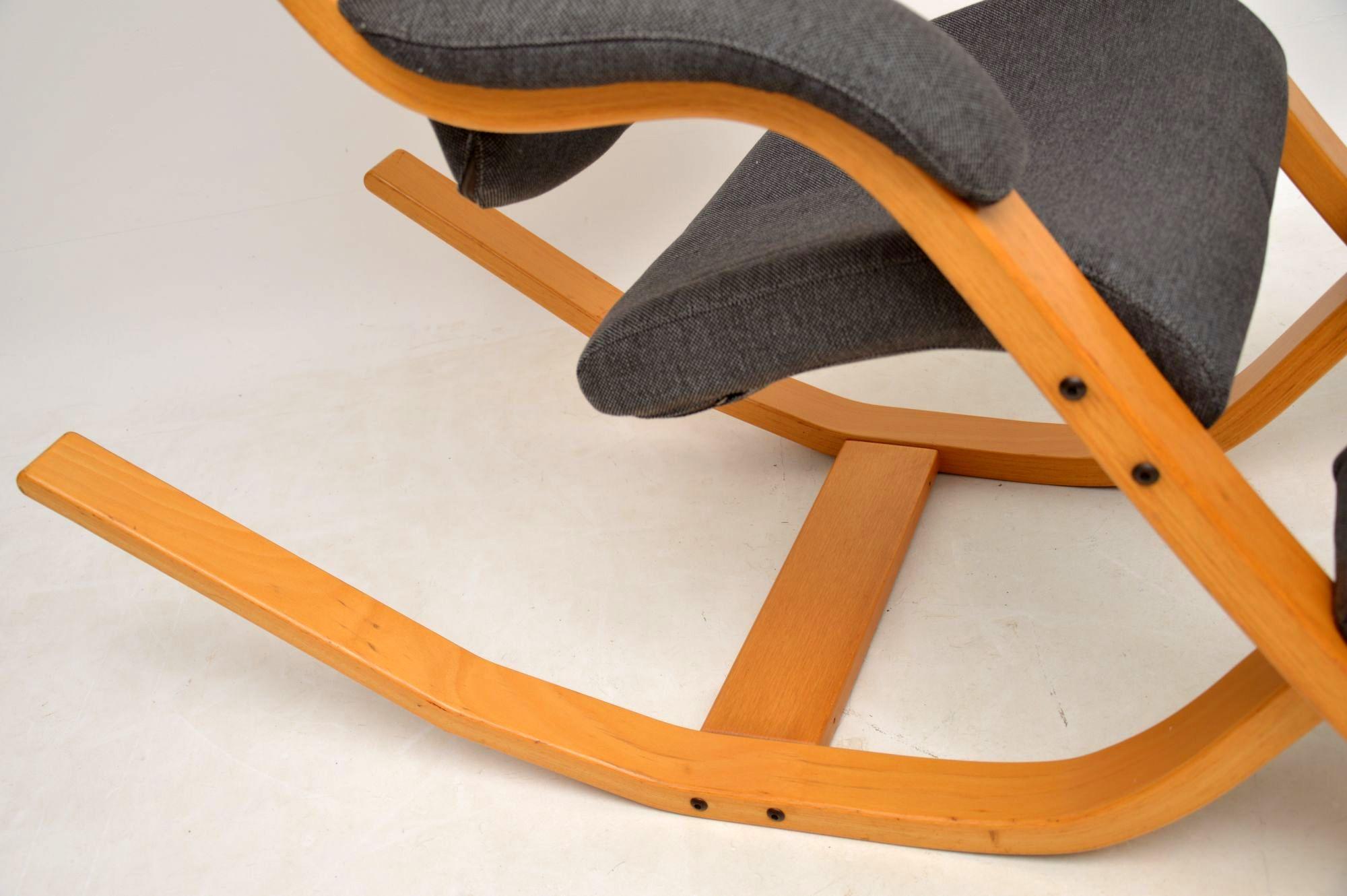 Stokke Gravity Balans Reclining Armchair by Peter Opsvik 4