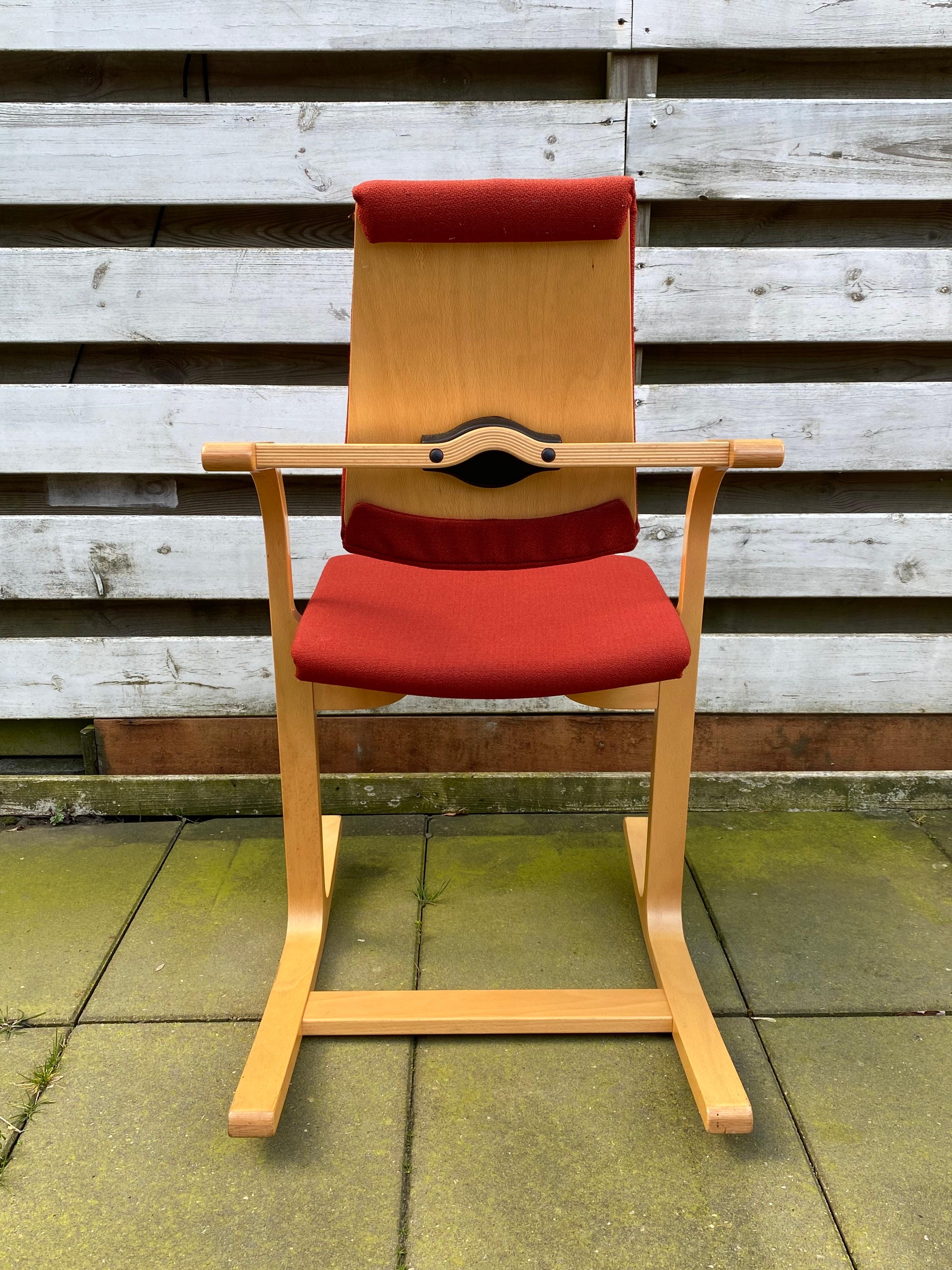 Stokke Varier Actulum, Balance Chairs, Dinner Chairs (21. Jahrhundert und zeitgenössisch)