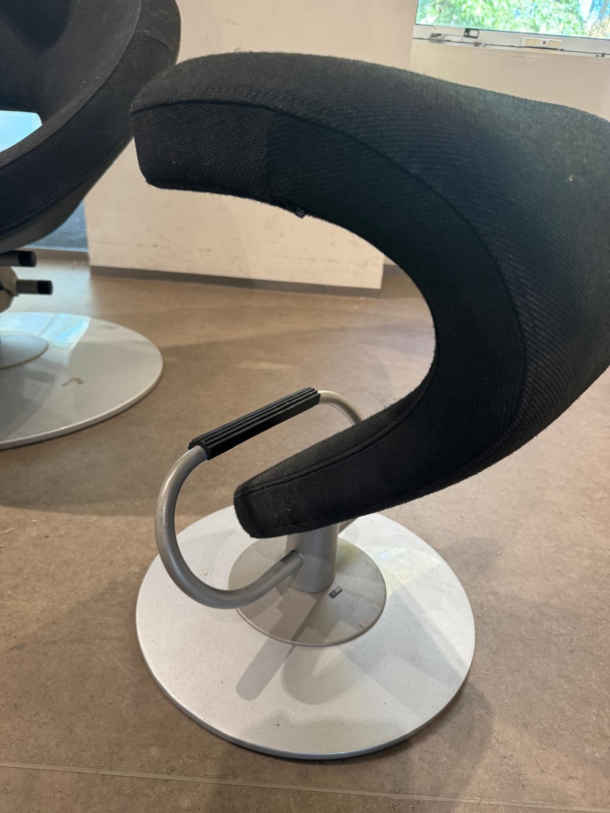 Stokke Variér Peel Sessel + Fußhocker (Aluminium) im Angebot