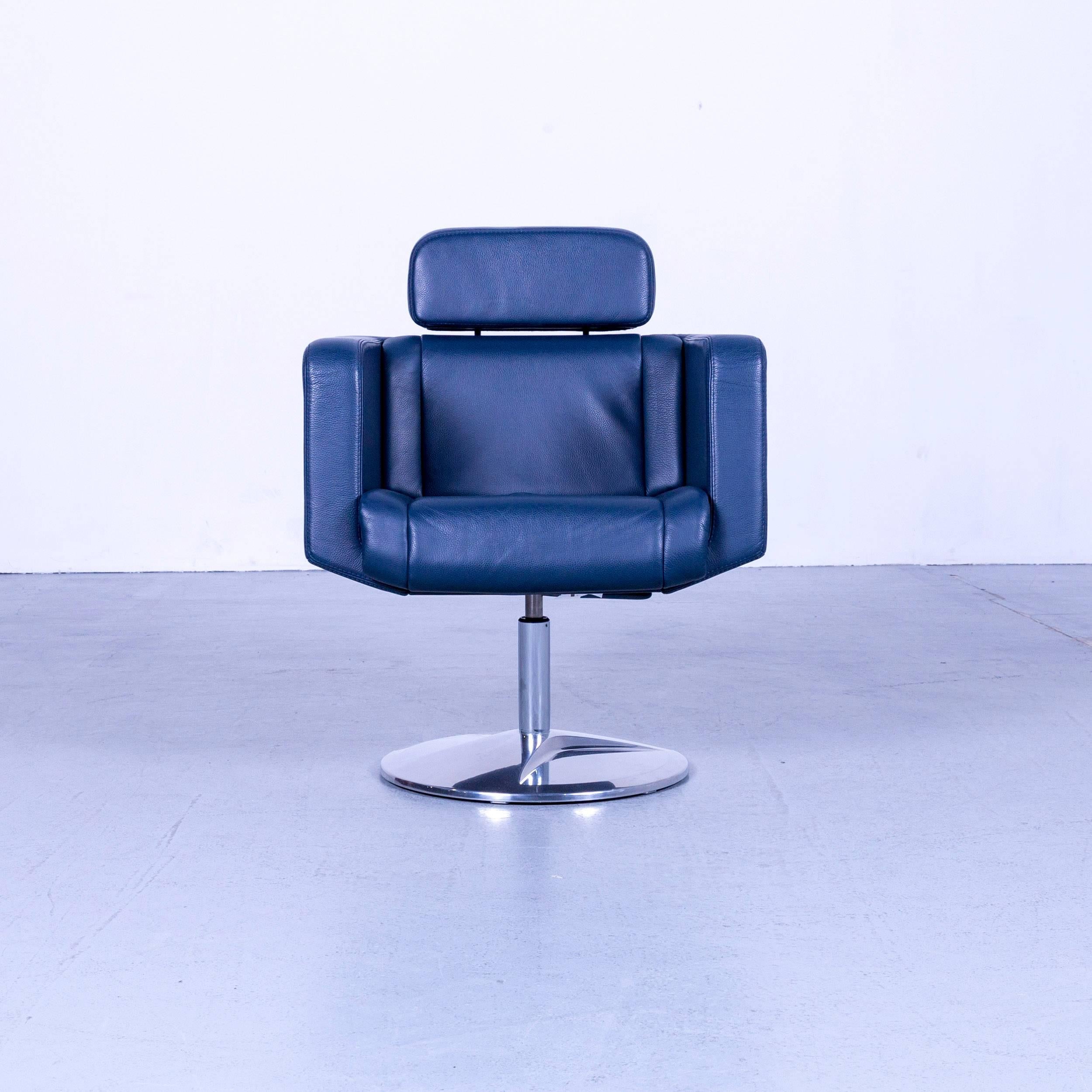 We offer delivery options to most destinations on earth. Find our shipping quotes at the bottom of this page in the shipping section.

An Stoll Giroflex 21-6091 designer armchair blue leather one-seat modern
