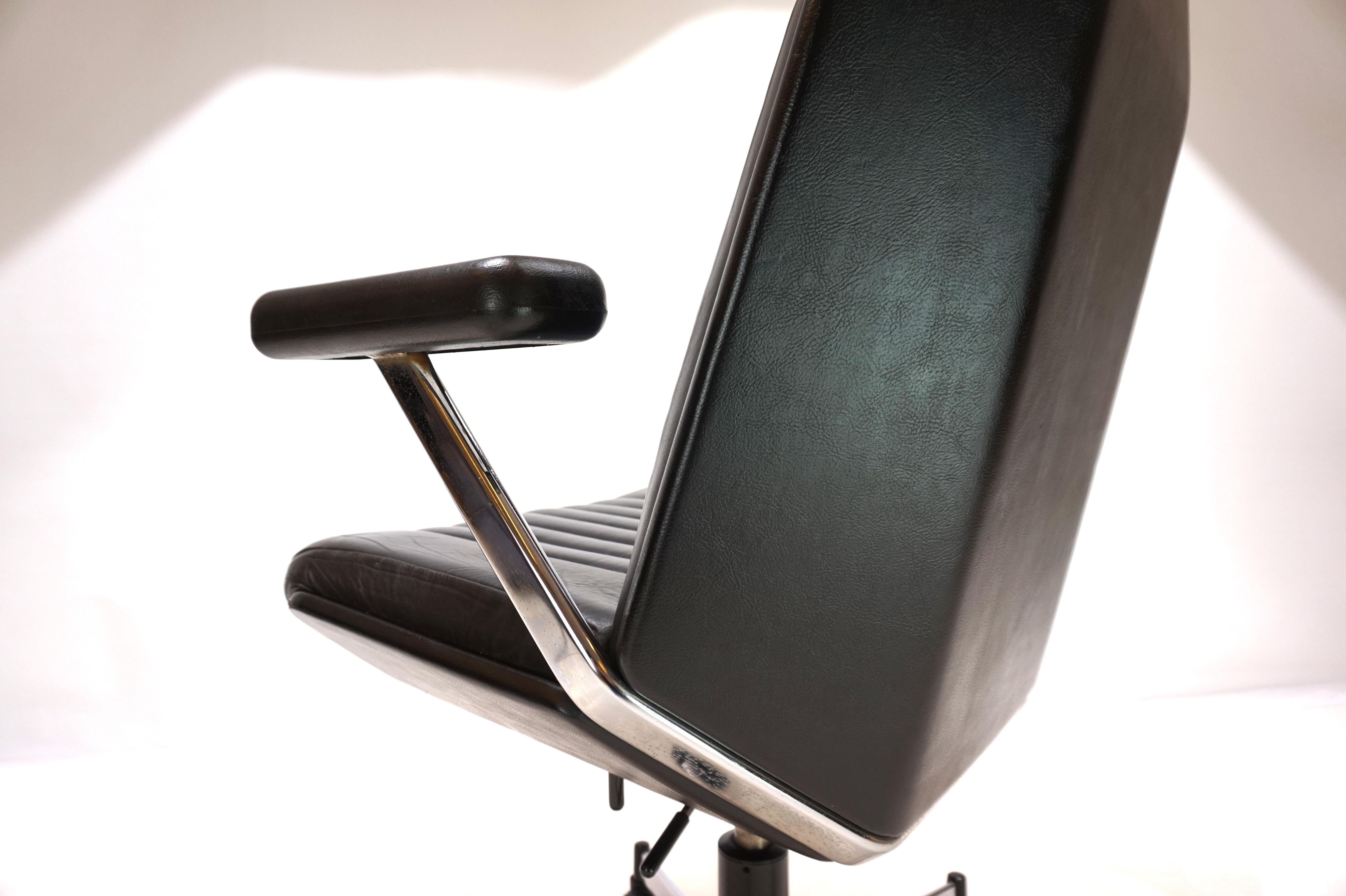 Stoll Giroflex 7014 leather office chair 10