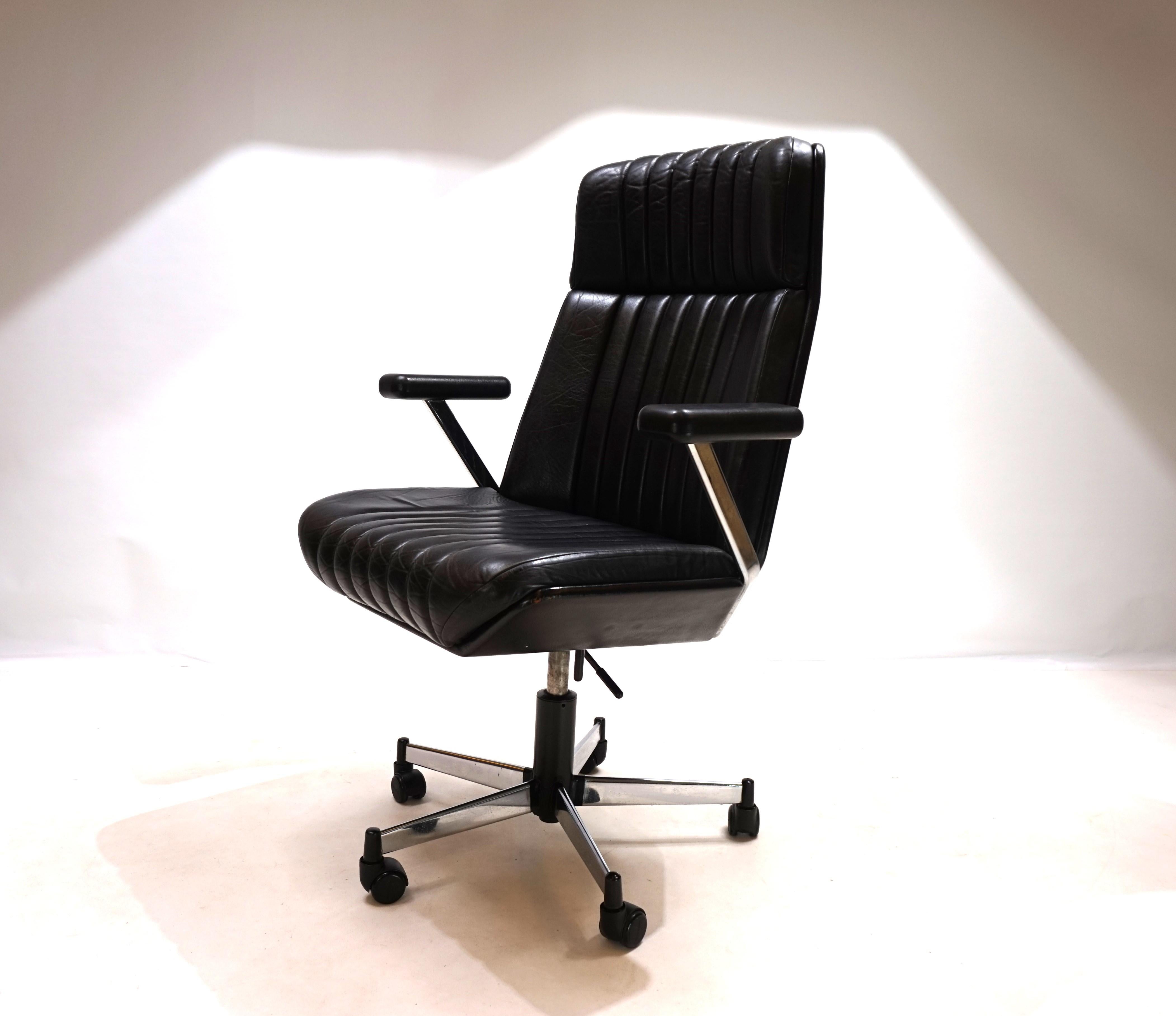 Stoll Giroflex 7014 leather office chair 2