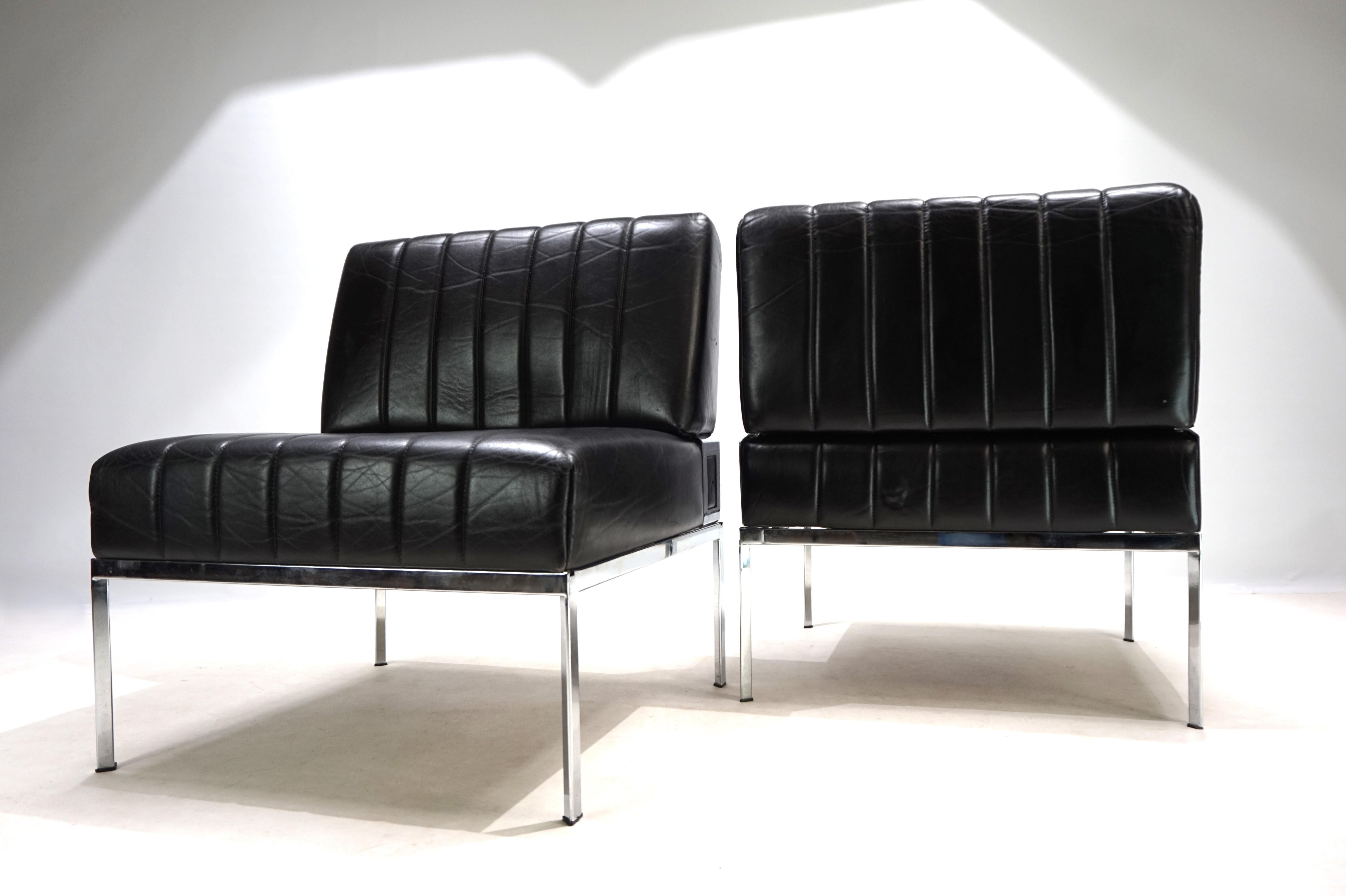 Fin du 20e siècle Ensemble de 2 chaises longues en cuir Stoll Giroflex, 1970 en vente