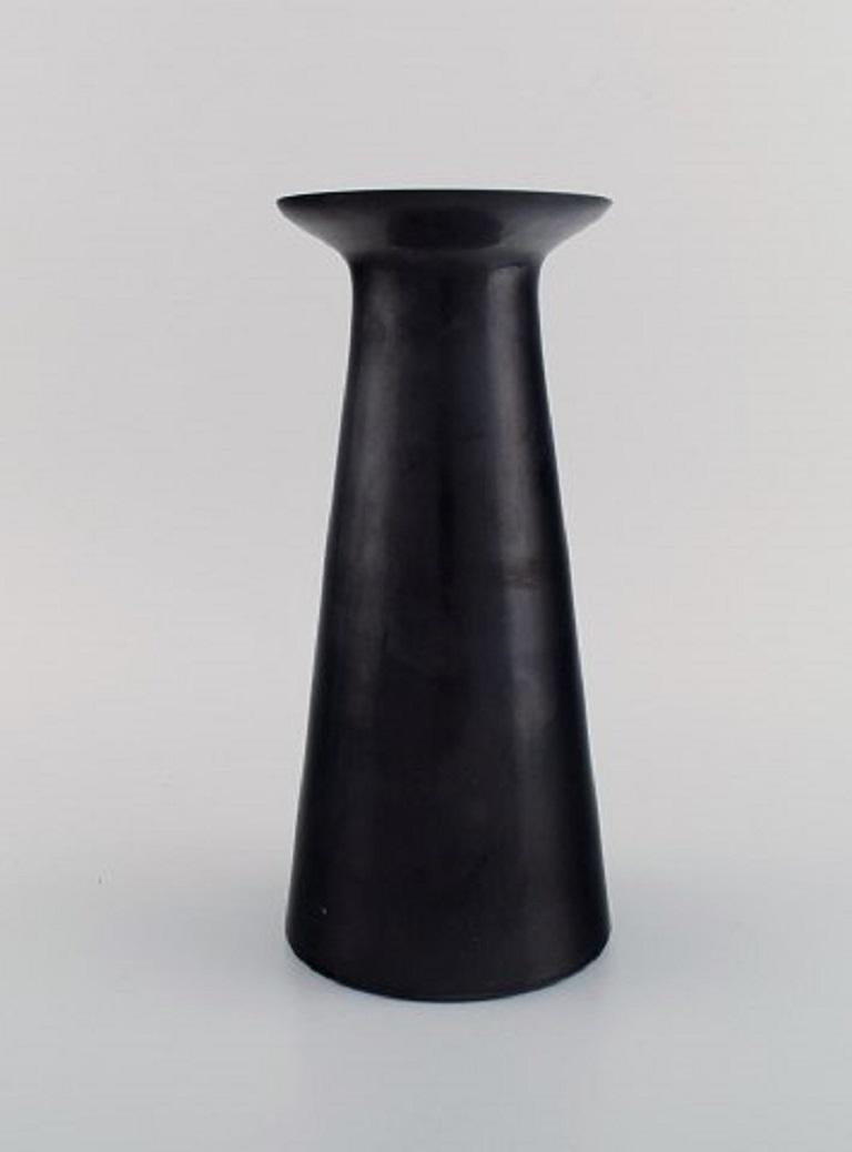 Autrichien Stlzle-Oberglas, Autriche, trois vases Beatrice et Nora en verre d'art noir en vente