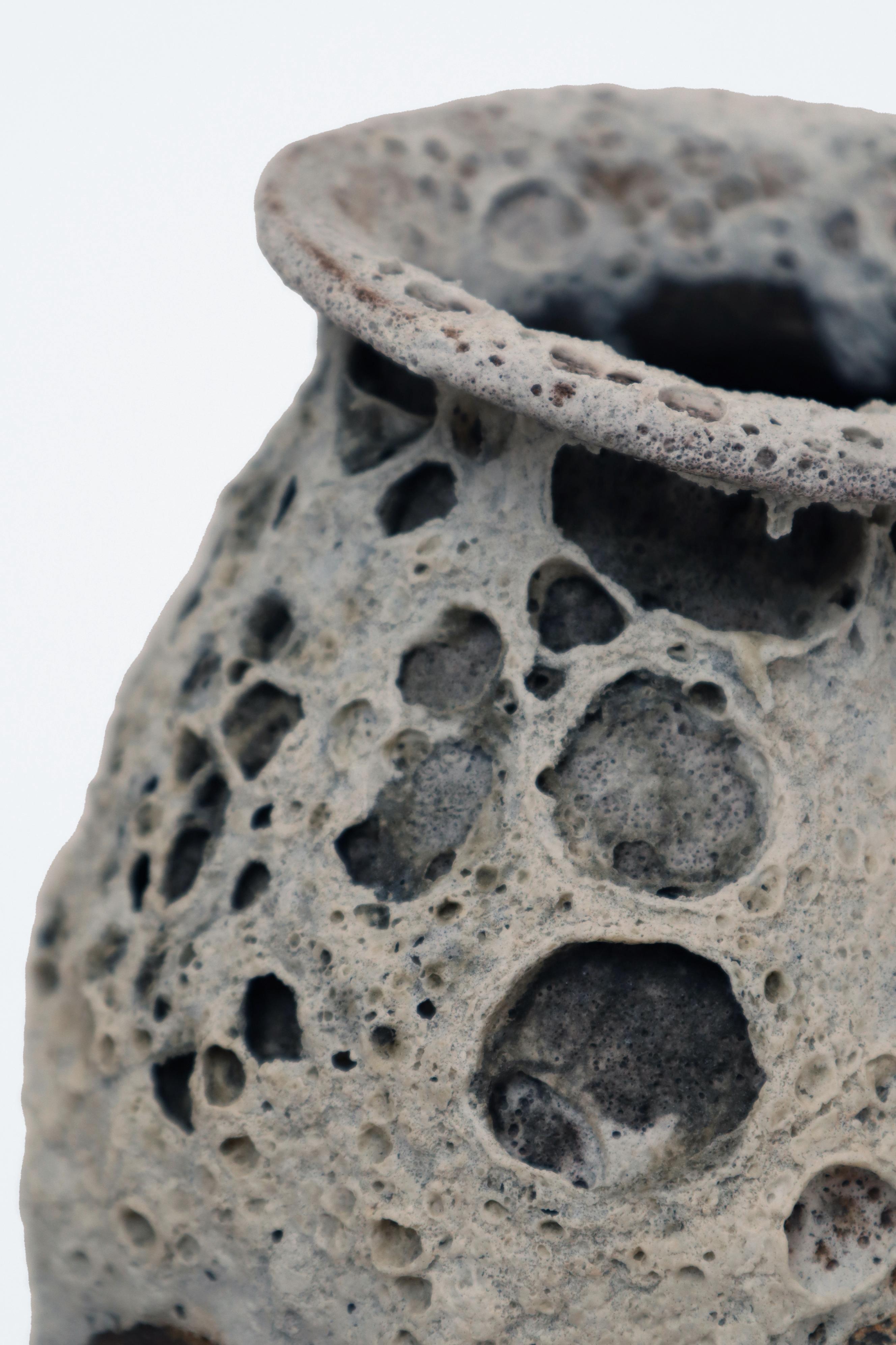 Vaso Stomata 11 di Anna Karountzou in vendita 2