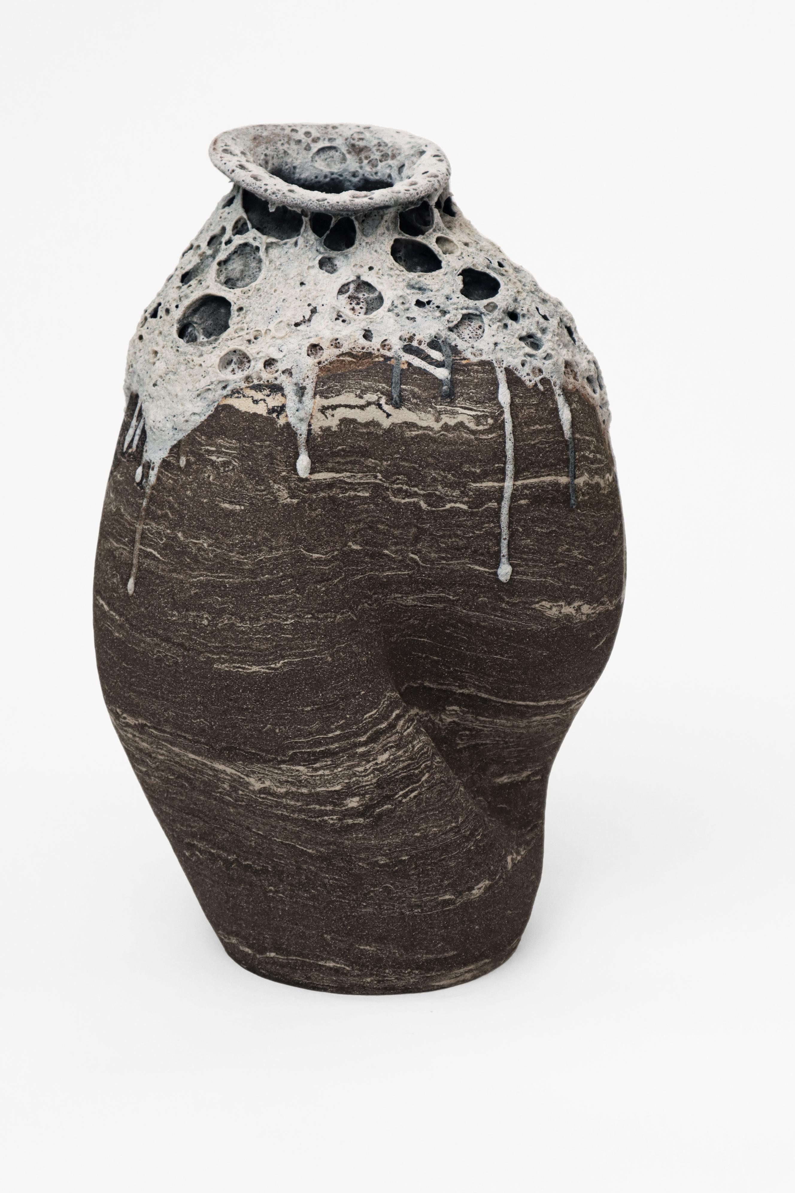Postmoderno Vaso Stomata 11 di Anna Karountzou in vendita