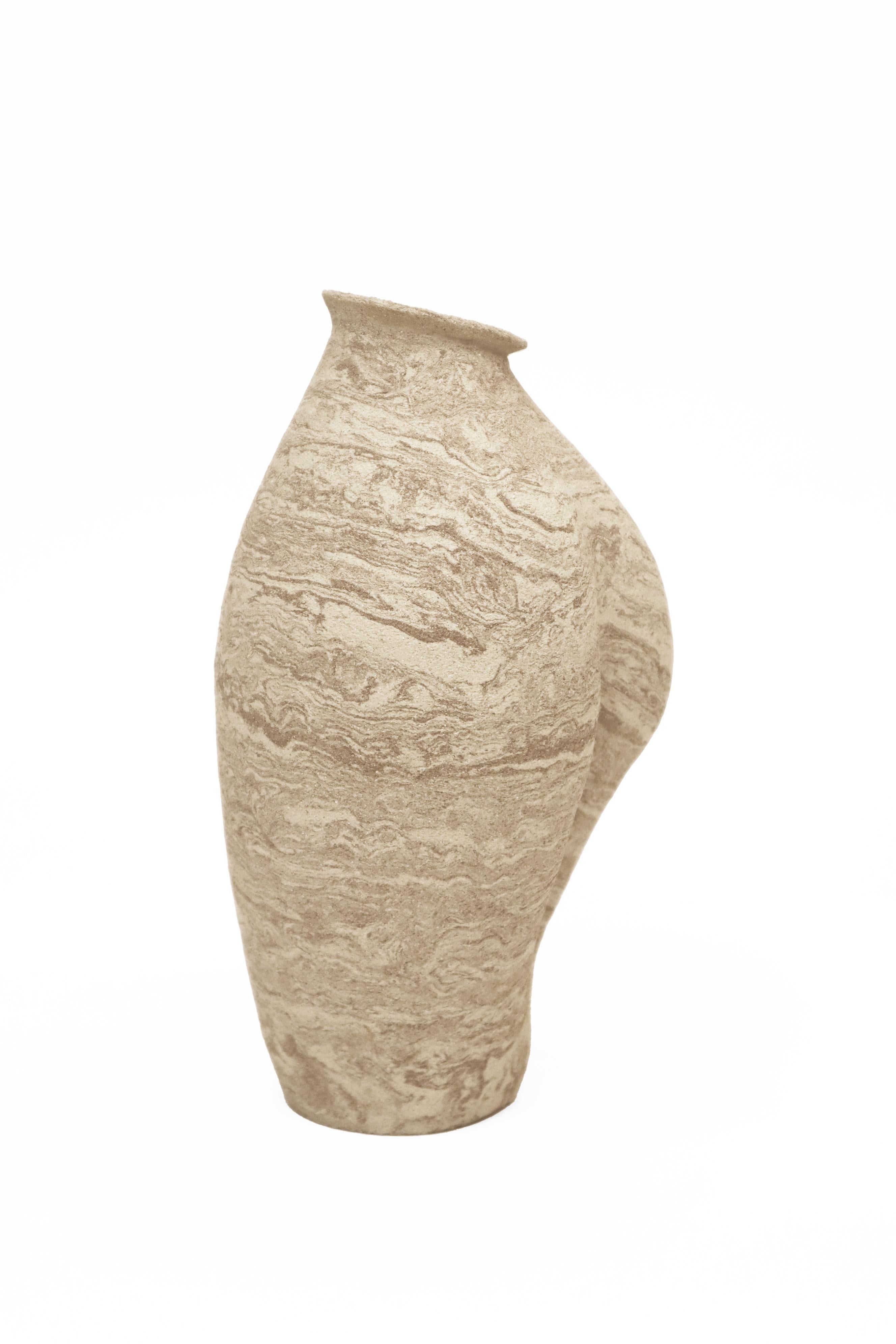 Stomata-Vase von Anna Karountzou, 2 (Griechisch) im Angebot