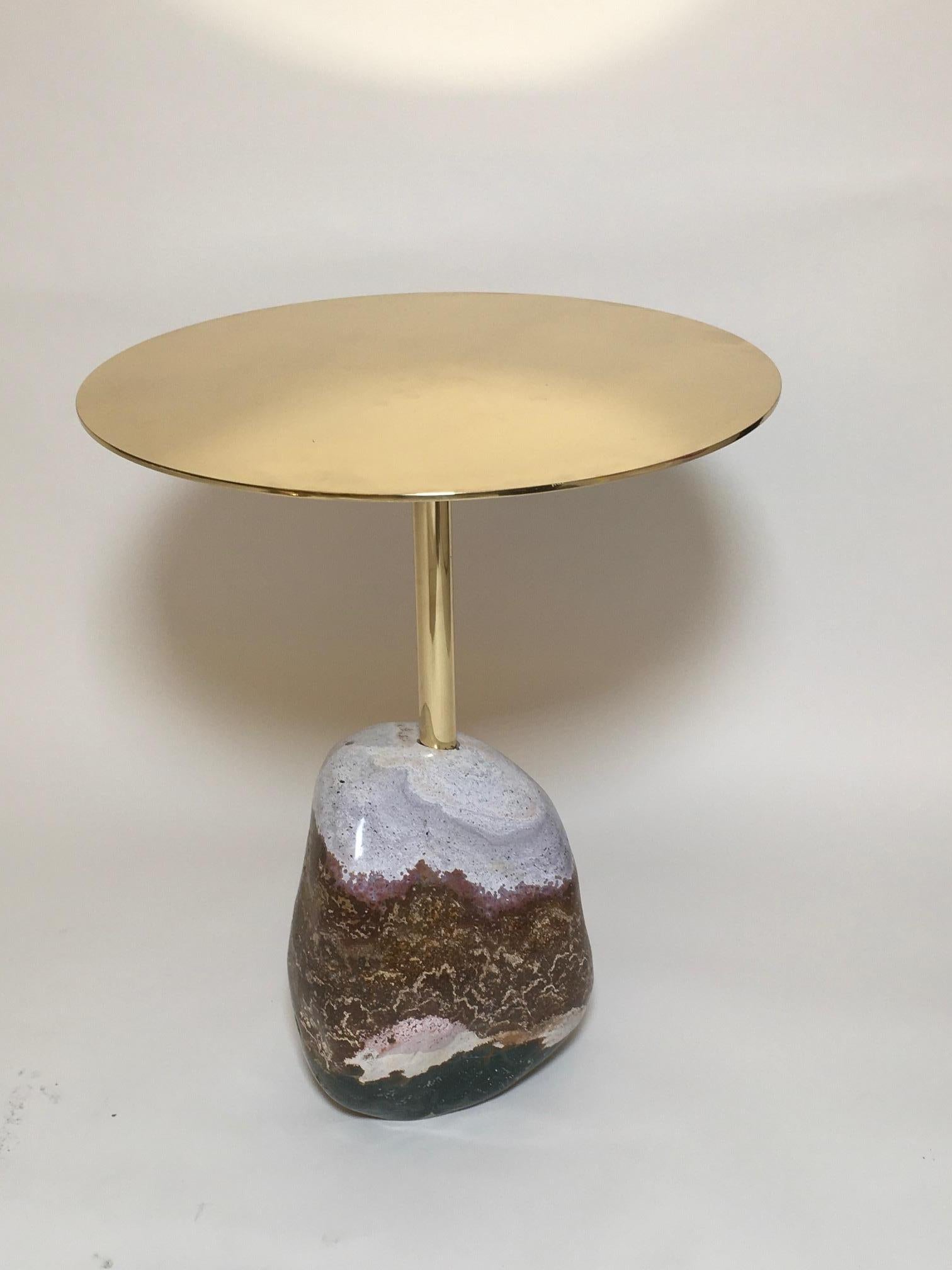 Stone Age gueridon with brass structure and base in semi-precious stone Jasper from Madagascar designed by Studio Superego for Superego Editions.
Jasper size: H 30 cm x W 20 cm x D 20 cm

Biography
Superego editions was born in 2006, performing a