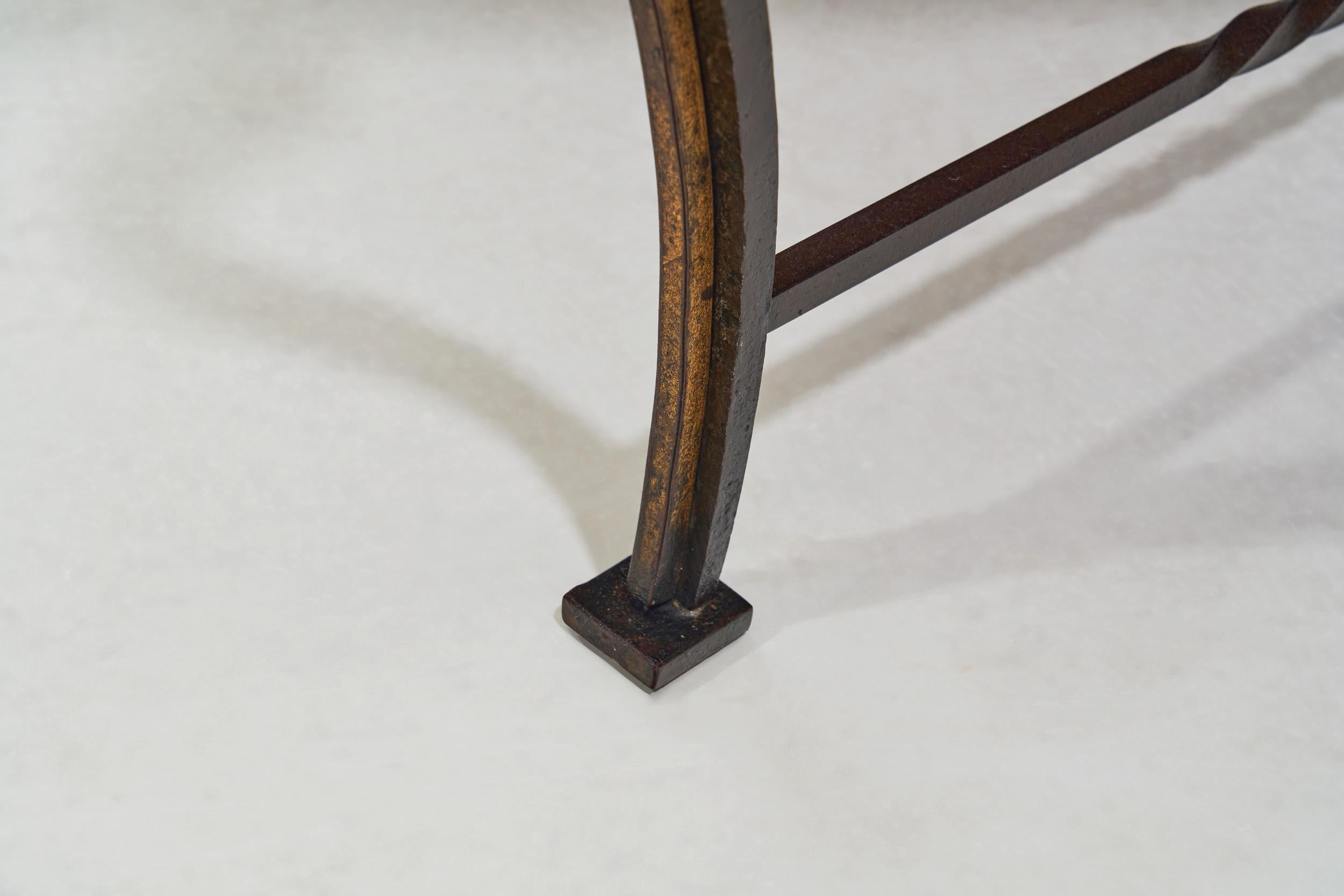 Table basse en pierre et fer forgé avec décorations d'étoiles, France, années 1940 en vente 12
