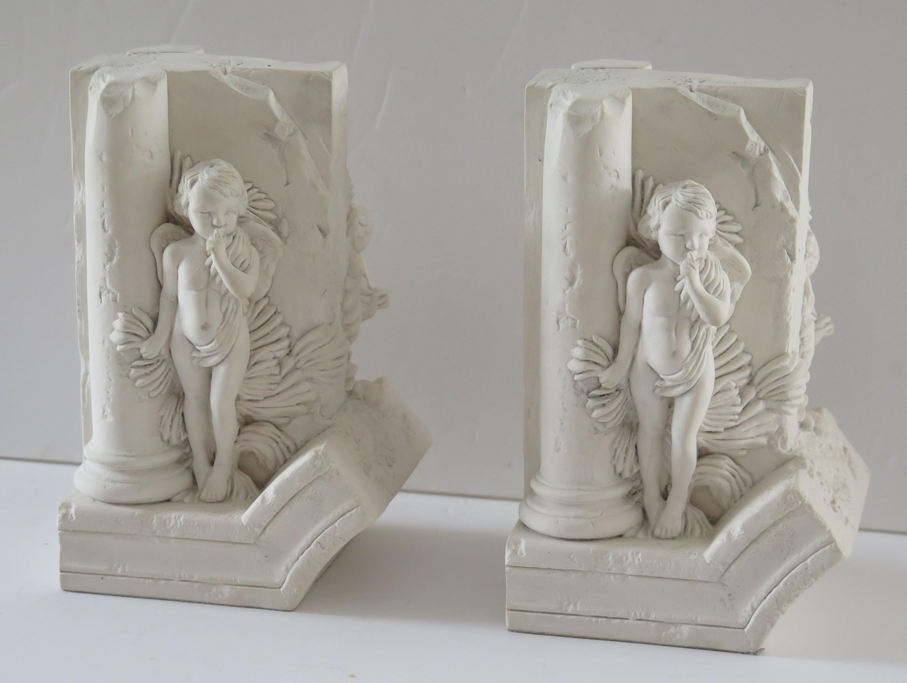 English Stone Bookends Hide & Seek Cherubs by Revival Art Company, 20th Century